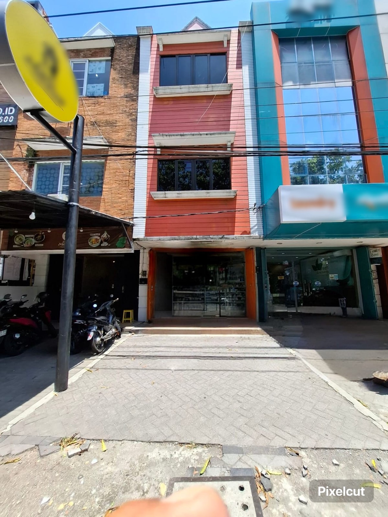 Ruko 3 Lantai Stategis Dekat Kampus UNY & UGM, Caturtunggal, Depok, Sleman