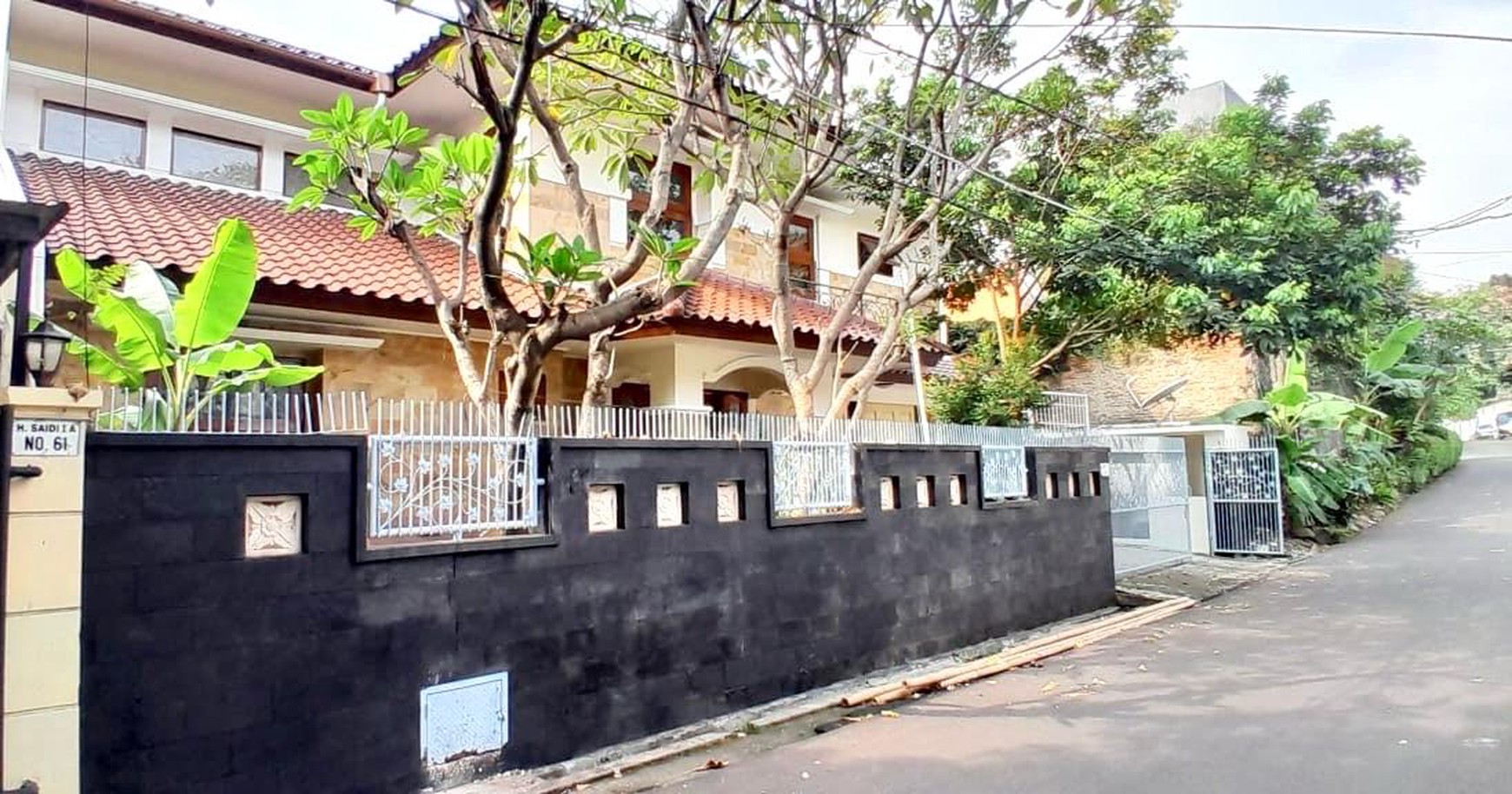 Rumah 2 Lantai ada Swimming Pool di Cipete Utara, Kebayoran Baru