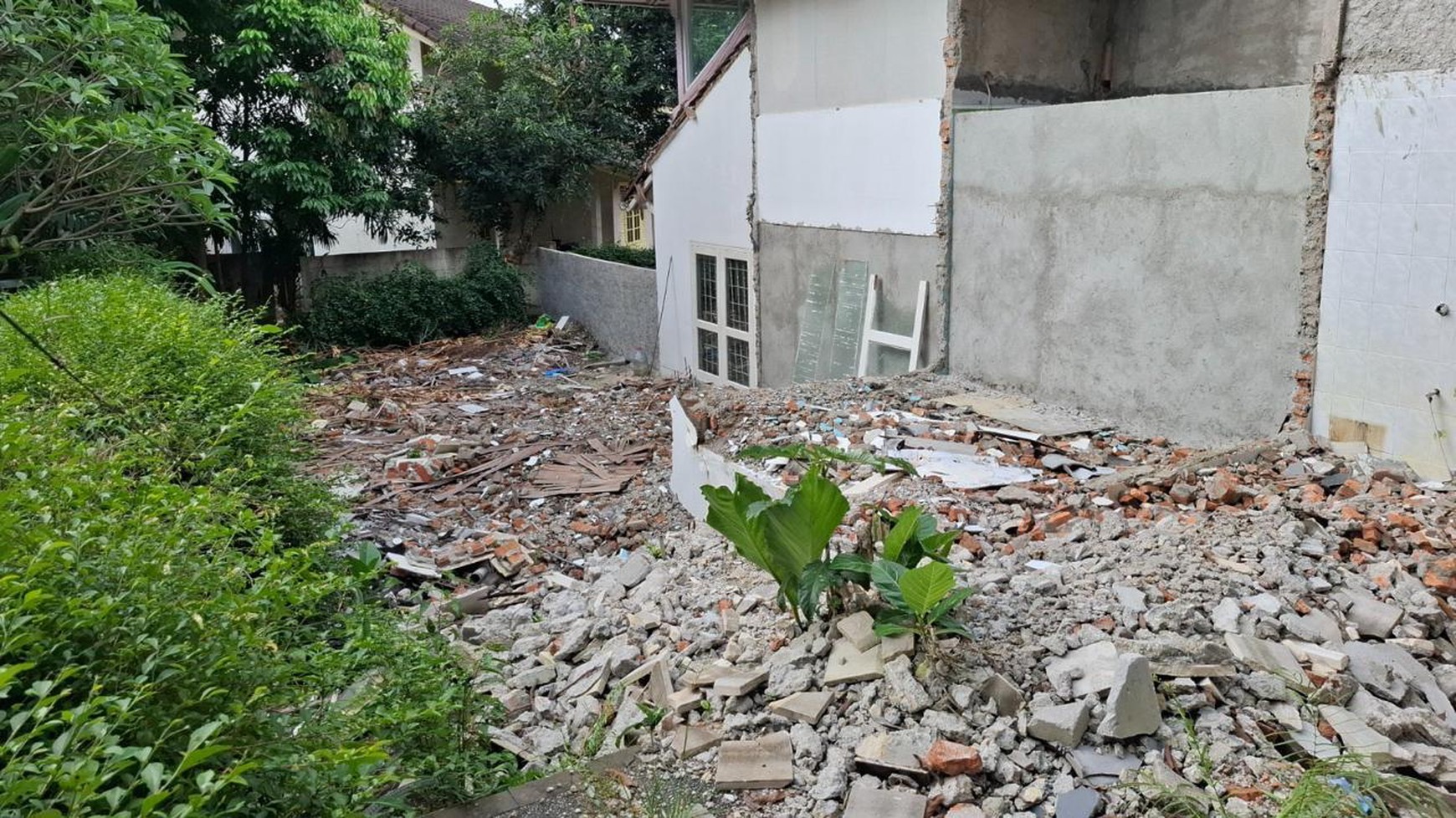 Dijual Cepat dan Murah-Tanah Premium di Lokasi strategis ,Griya Sekar Melati Pangkalan Jati Baru Cinere dekat Fatmawati 
