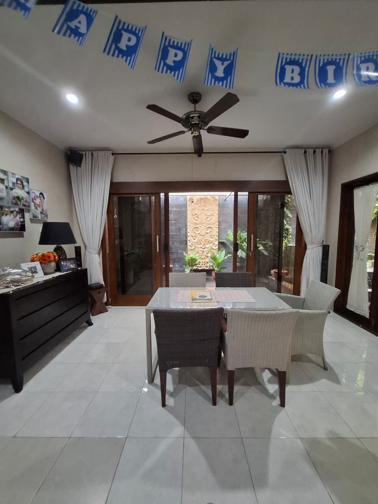 Rumah Mewah Furnish Dalam Perum Dijalan Ringroad Utara, Maguwoharjo, Depok, Sleman