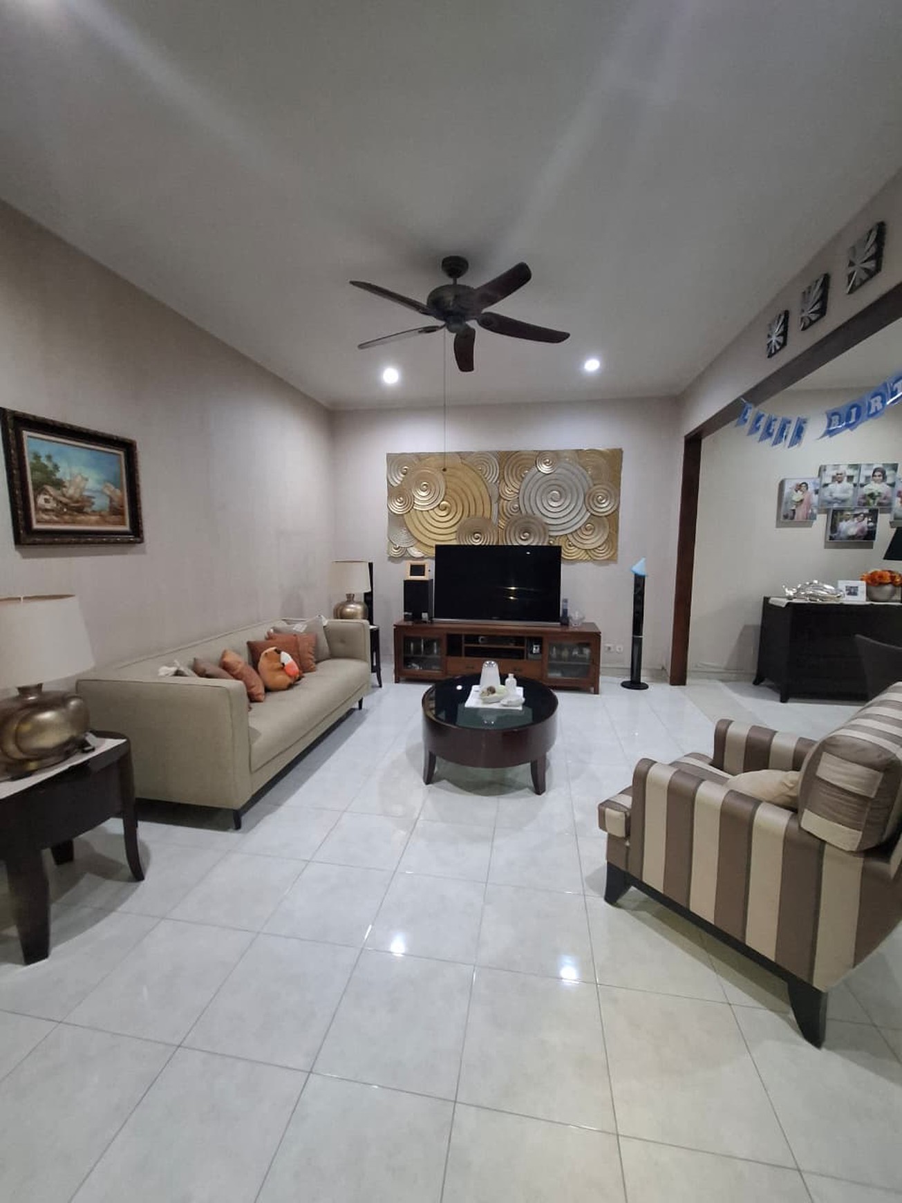Rumah Mewah Furnish Dalam Perum Dijalan Ringroad Utara, Maguwoharjo, Depok, Sleman