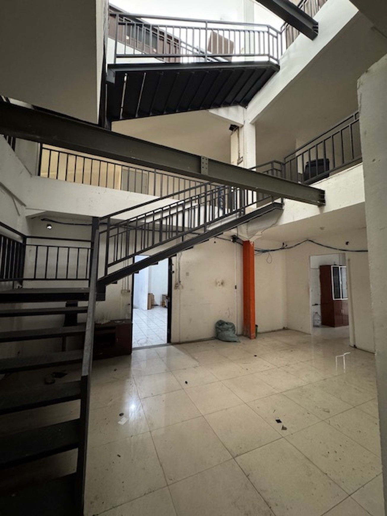 Gudang & Kantor Jl Plumpang Semper, Rawa Badak, Koja