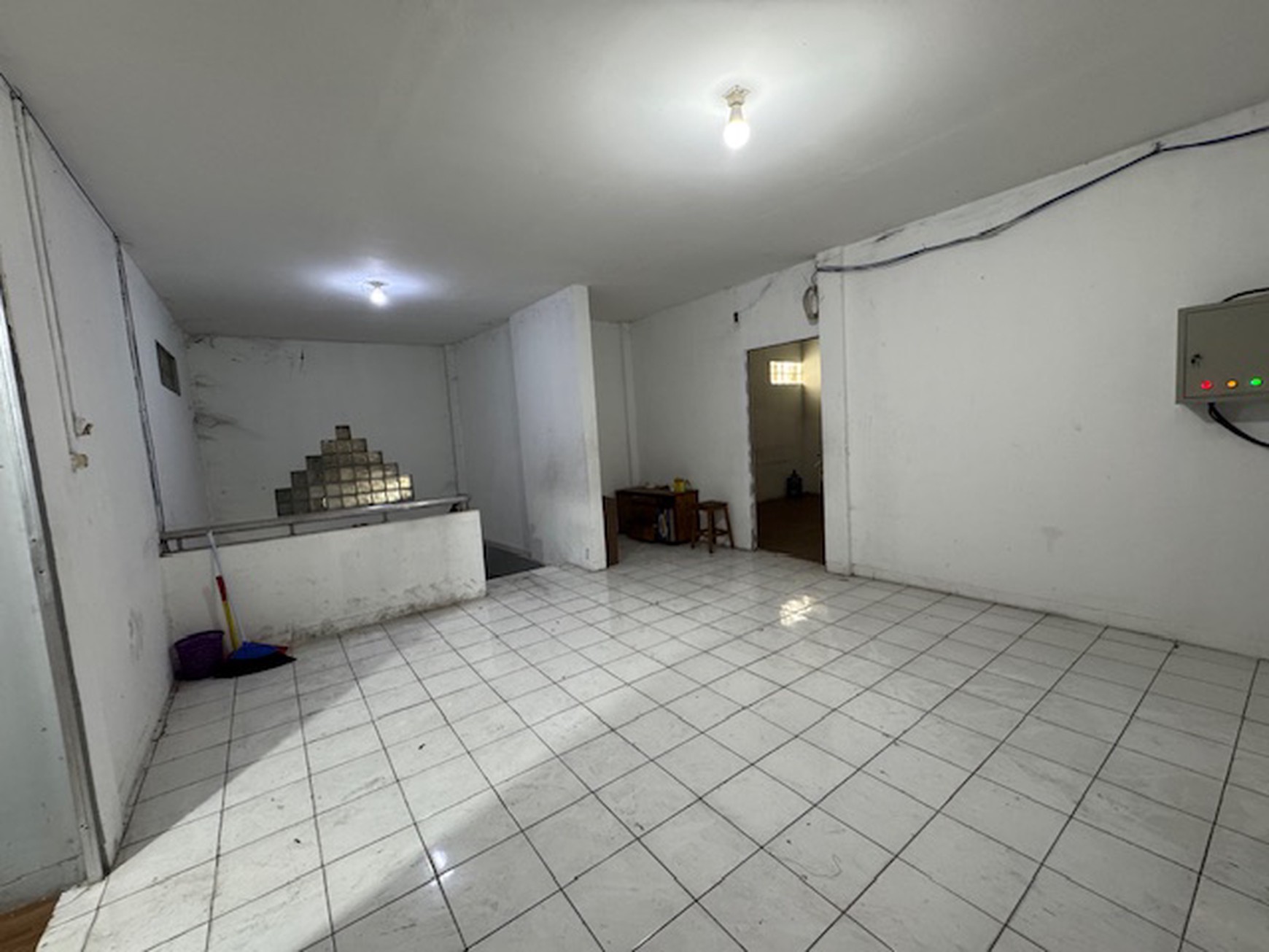 Gudang & Kantor Jl Plumpang Semper, Rawa Badak, Koja