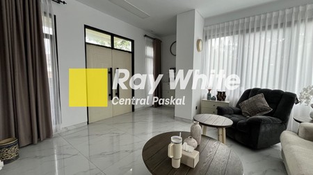 Rumah Minimalis Modern di Setra Regency Bandung