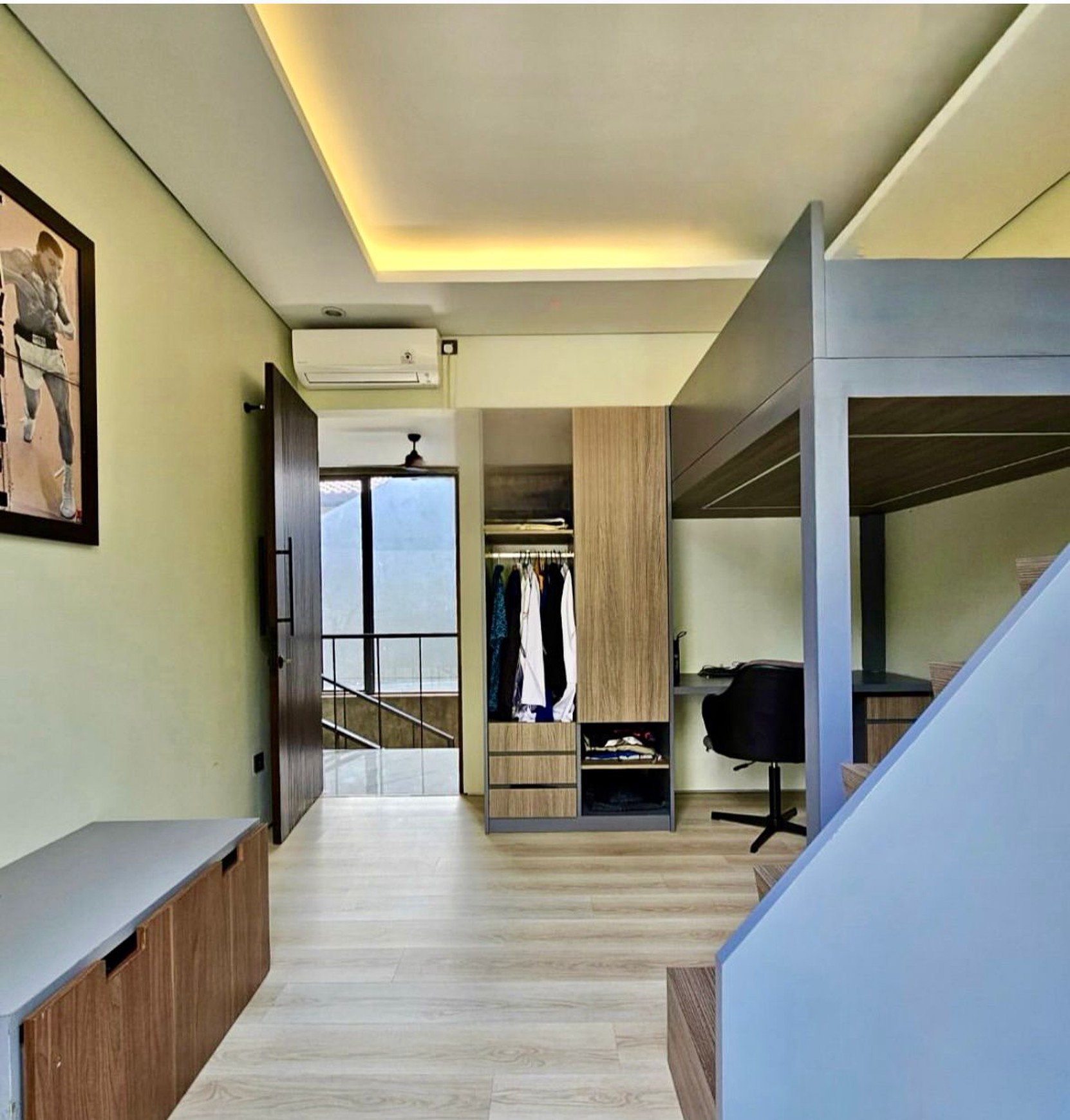 Rumah Mewah Bintaro Jaya KT 5 KM 3 dengan Luas Tanah 284 Luas Bangunan 254 Pool di dalam Surat SHM