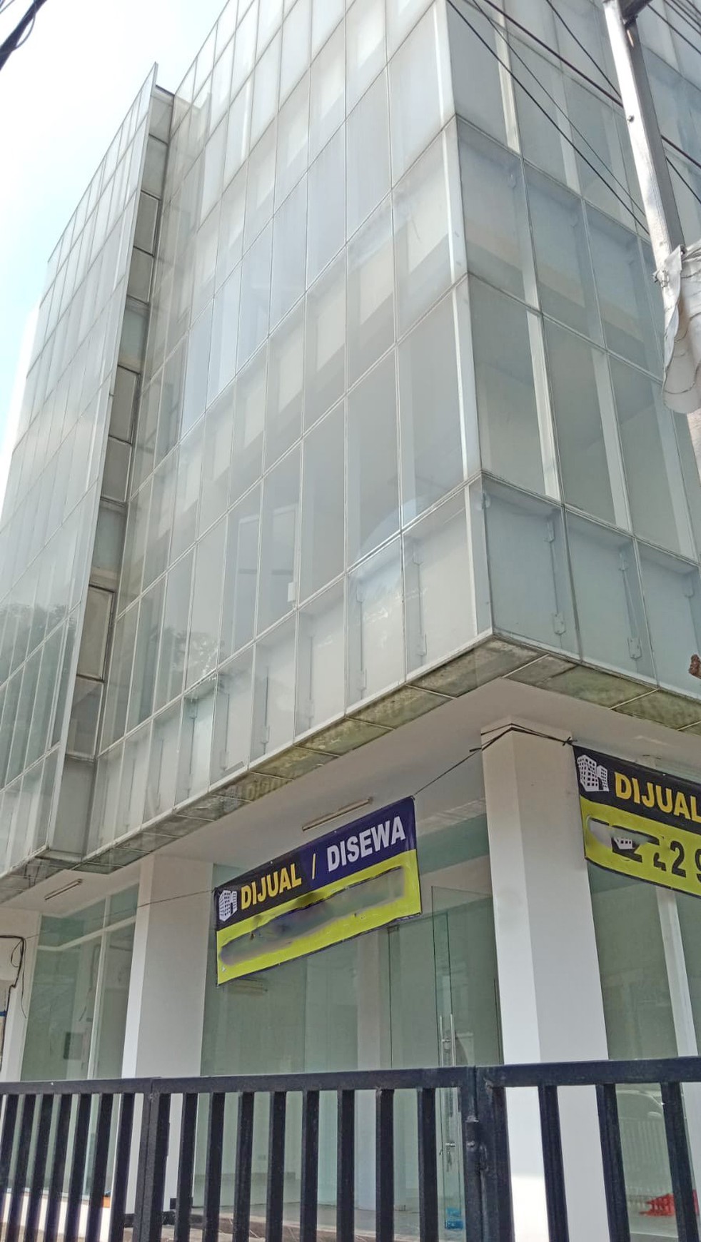 Gedung Kantor 4,5 Lantai di Kebayoran Lama Jakarta Selatan