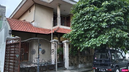 Dijual Rumah Gayungsari Timur