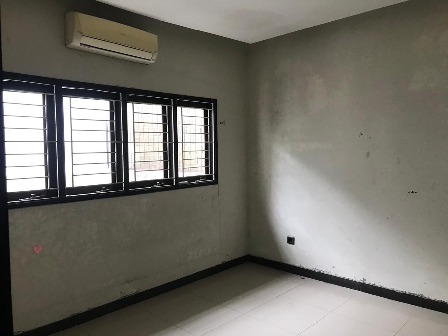 Rumah Dijual di Jalan Mampang Prapatan Tegal Parang Mampang Prapatan Jakarta Selatan 