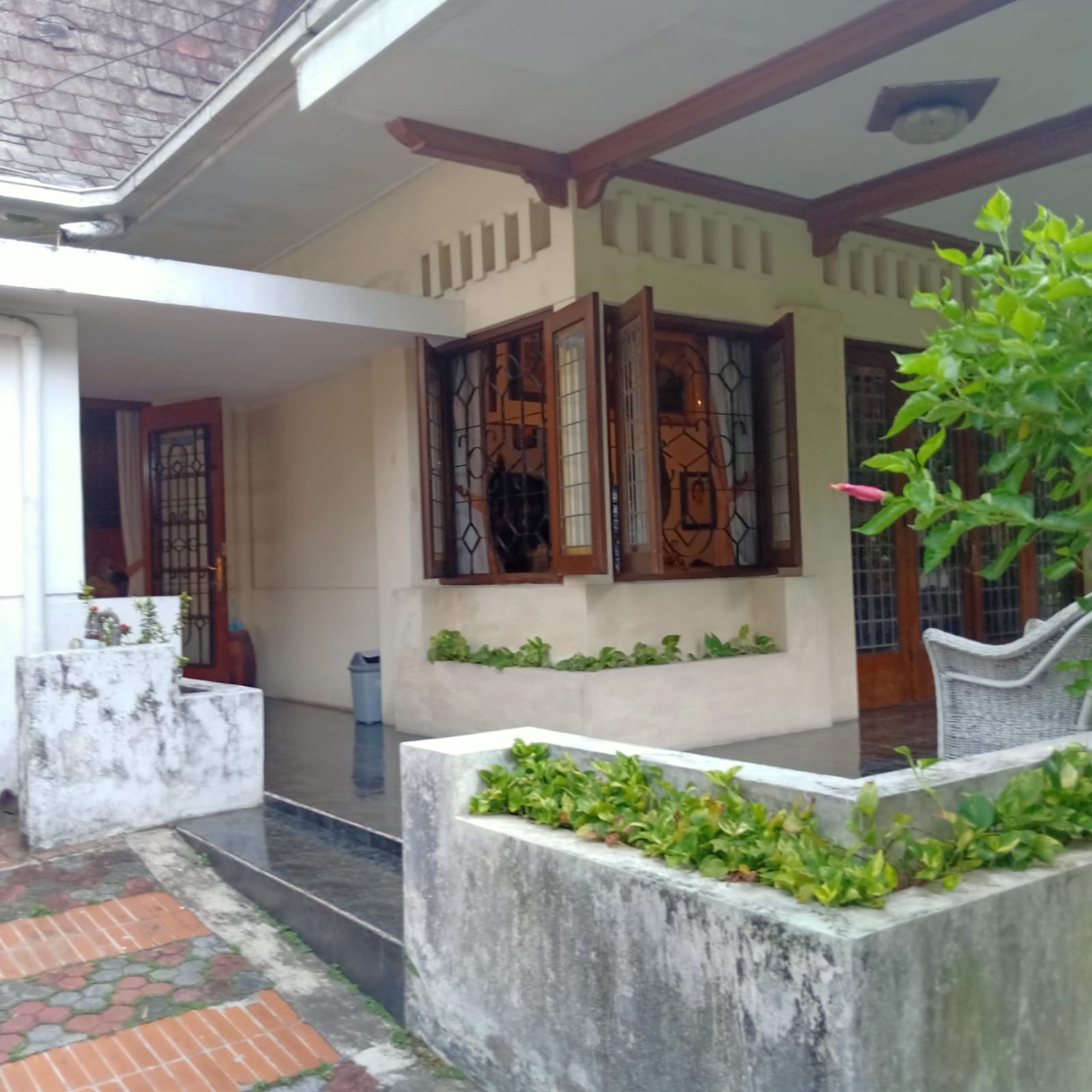Dijual Rumah Unik Lokasi Strategis Di Menteng, Jakarta Pusat