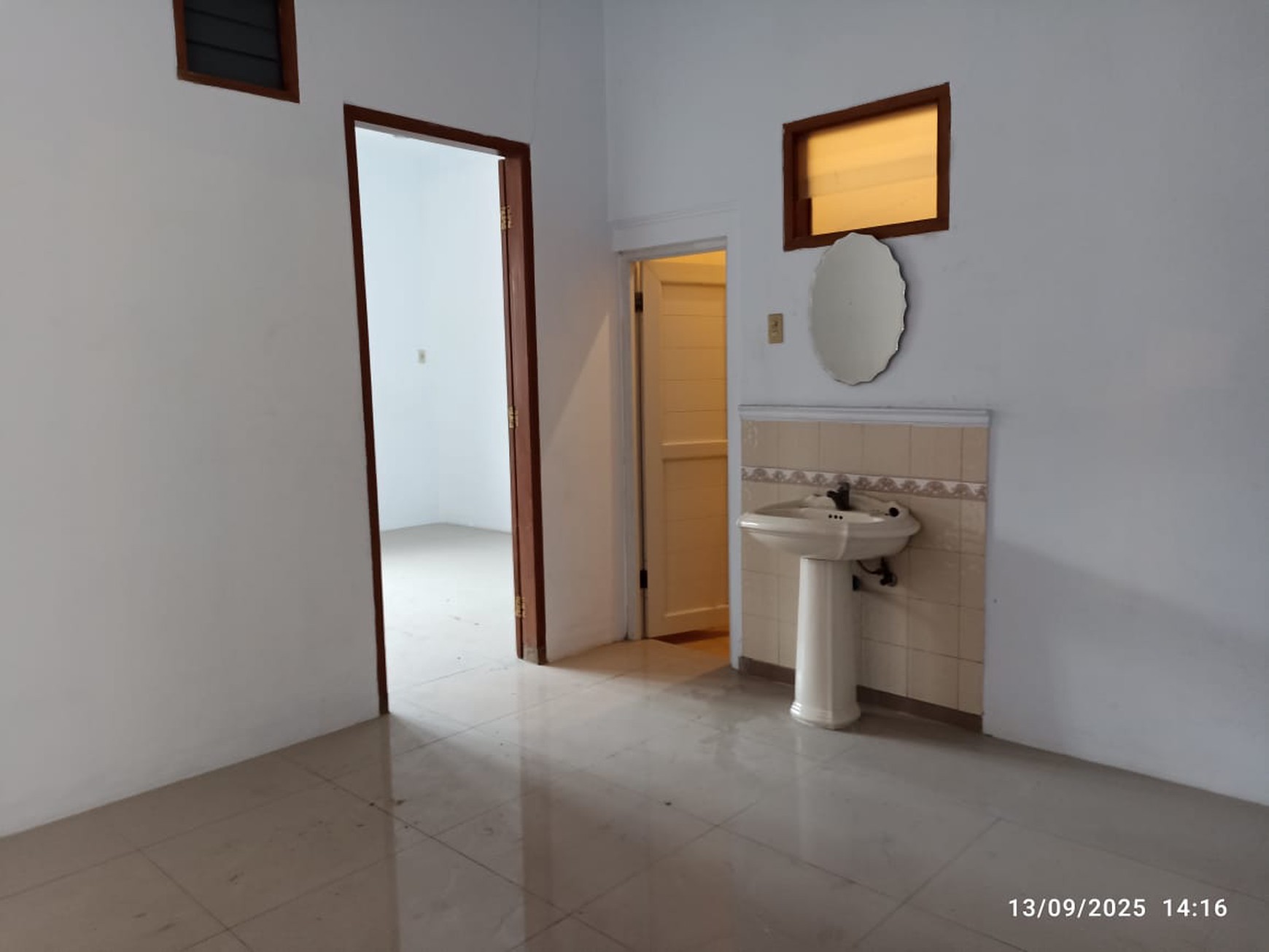 Rumah siap huni strategis di sunter