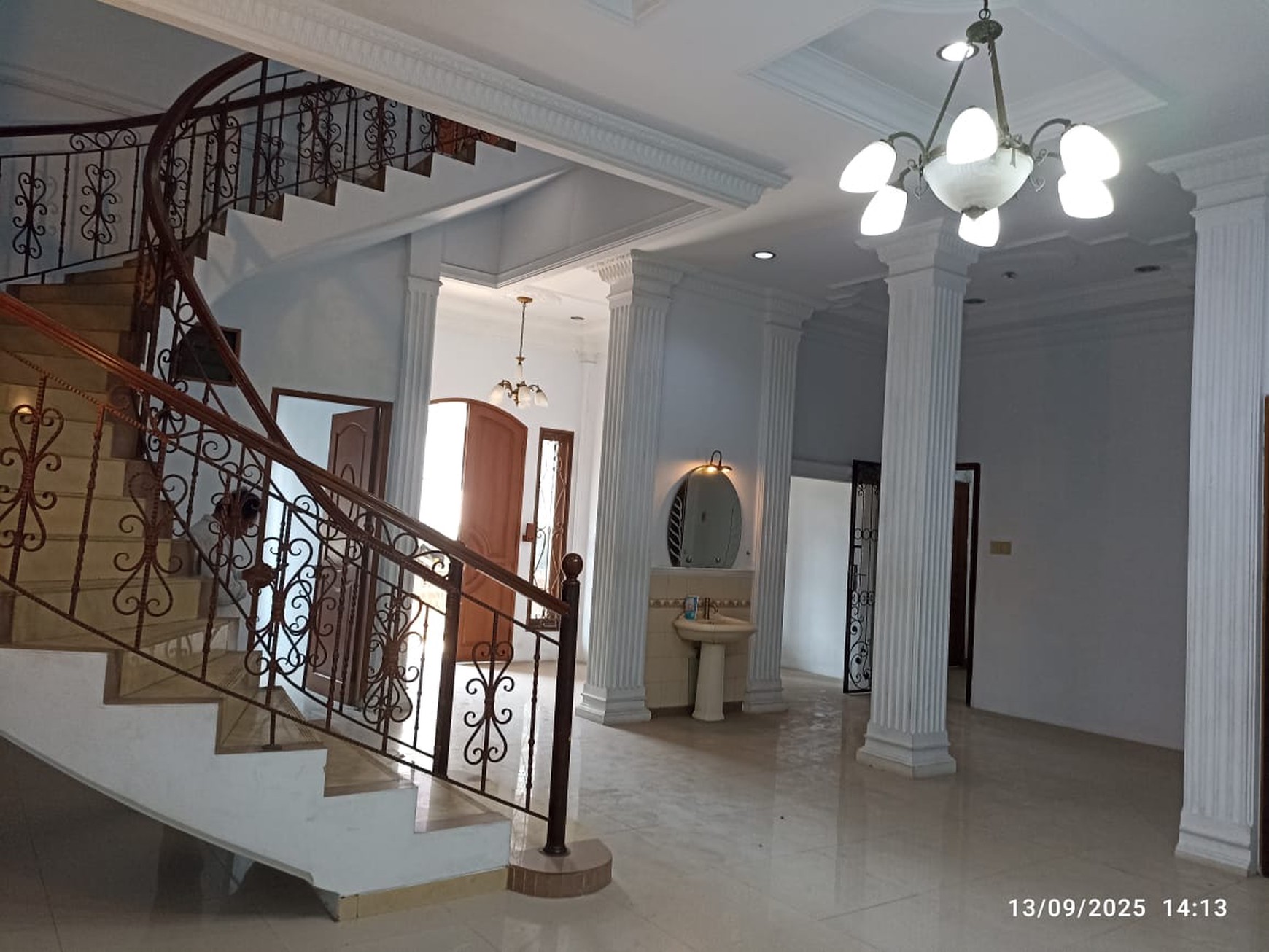 Rumah siap huni strategis di sunter