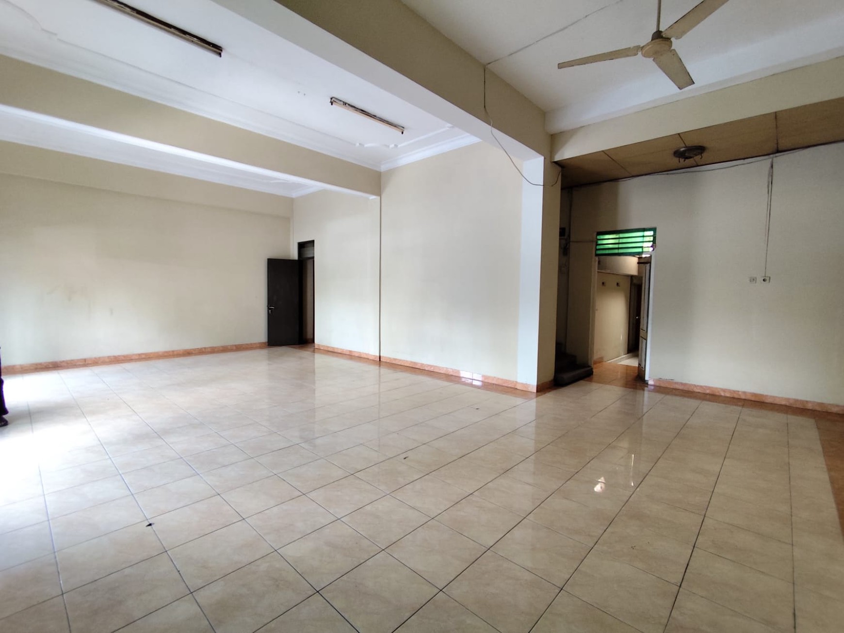 Ruko 306 Meter Persegi, Lokasi Dekat SMK Muhammadiyah 3 Yogyakarta