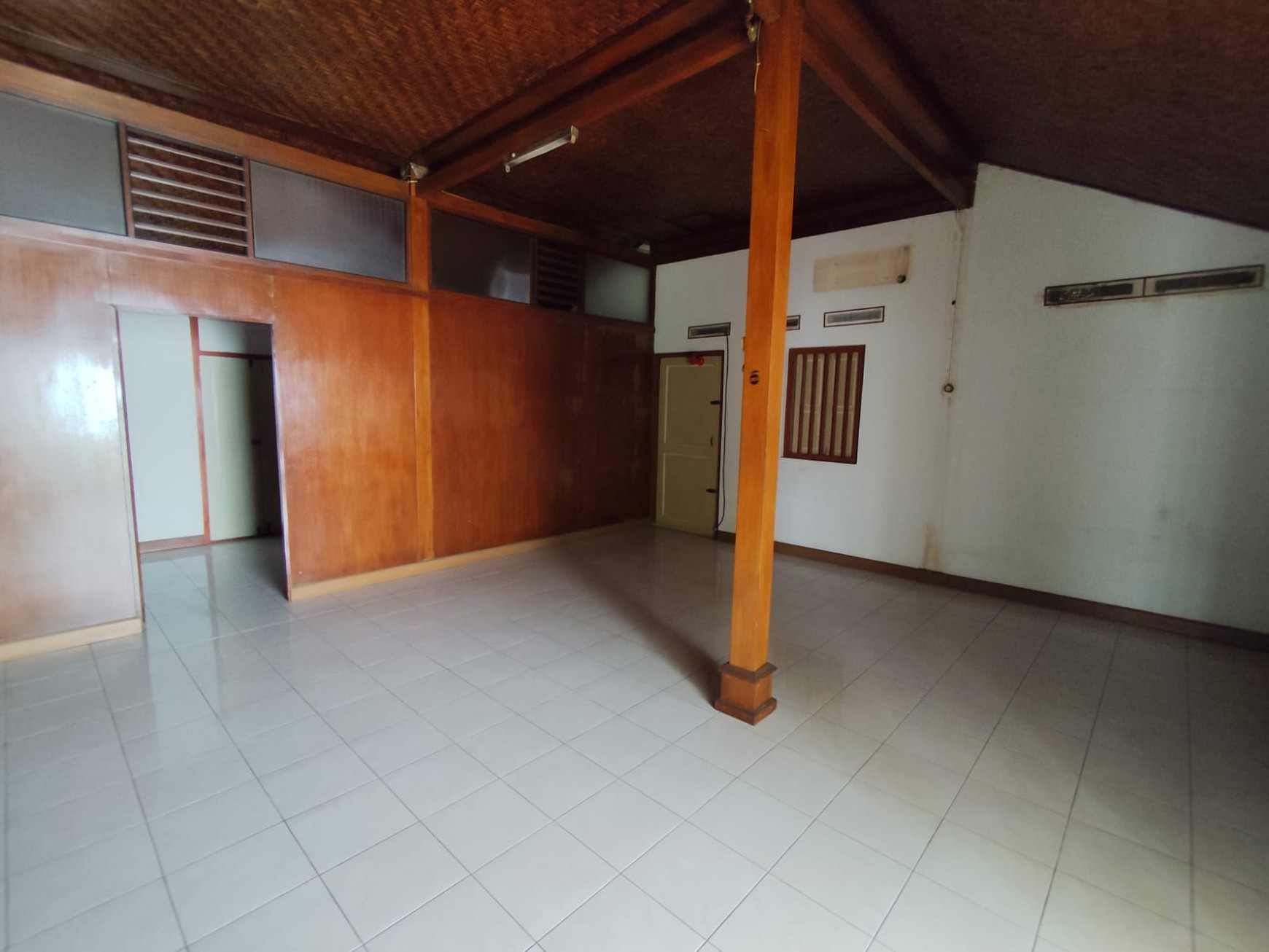 Ruko 306 Meter Persegi, Lokasi Dekat SMK Muhammadiyah 3 Yogyakarta