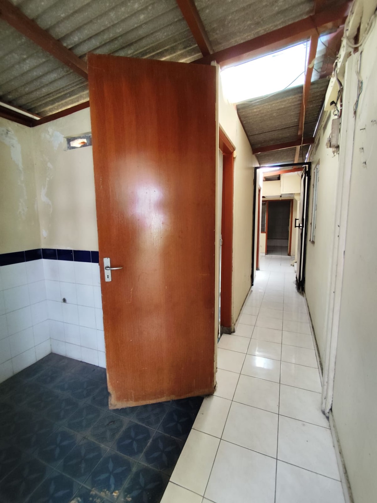 Ruko 306 Meter Persegi, Lokasi Dekat SMK Muhammadiyah 3 Yogyakarta