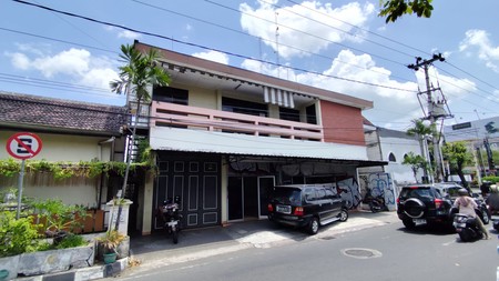 Ruko 306 Meter Persegi, Lokasi Dekat SMK Muhammadiyah 3 Yogyakarta