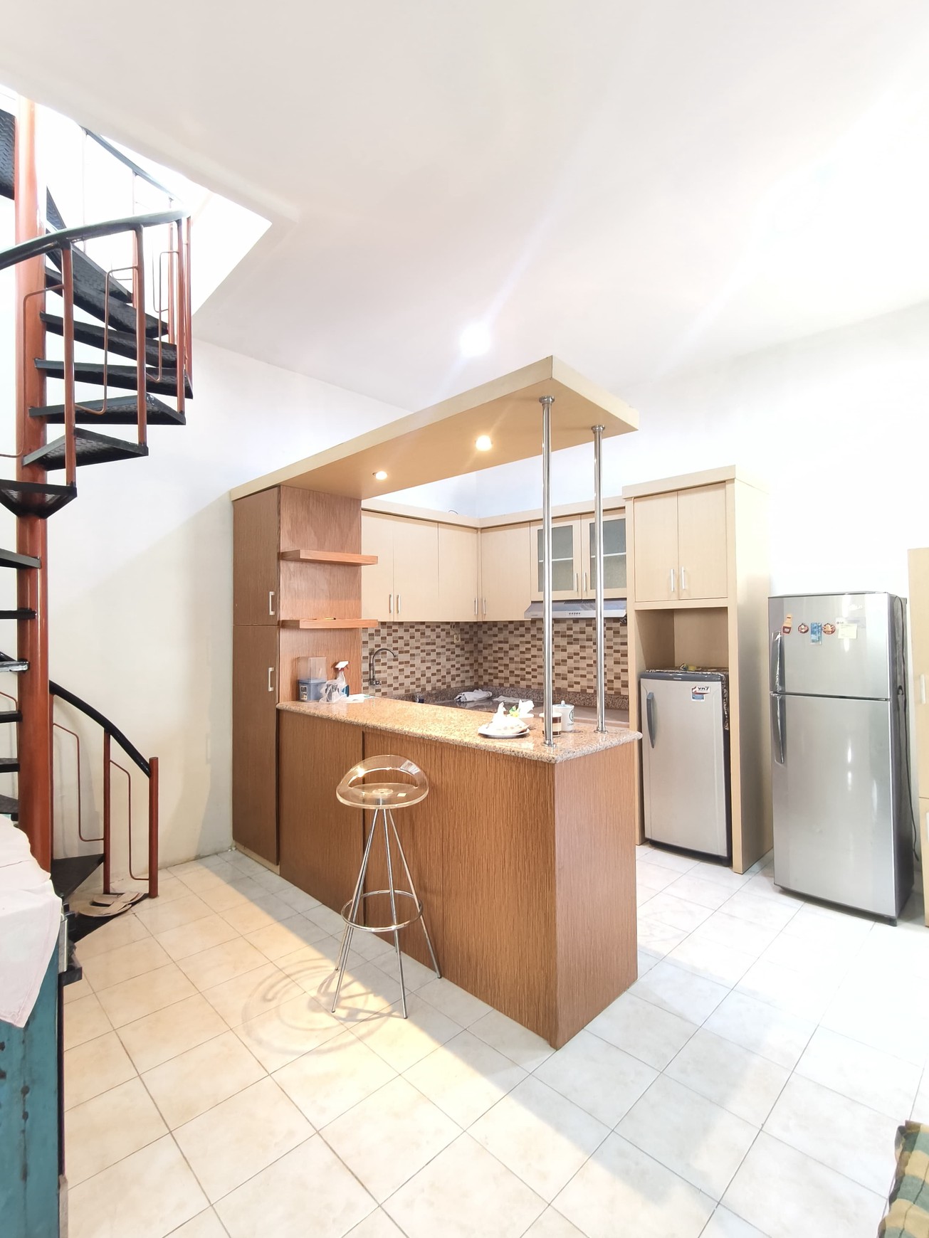 Rumah Modern Semi Furnished Regency One Wonorejo