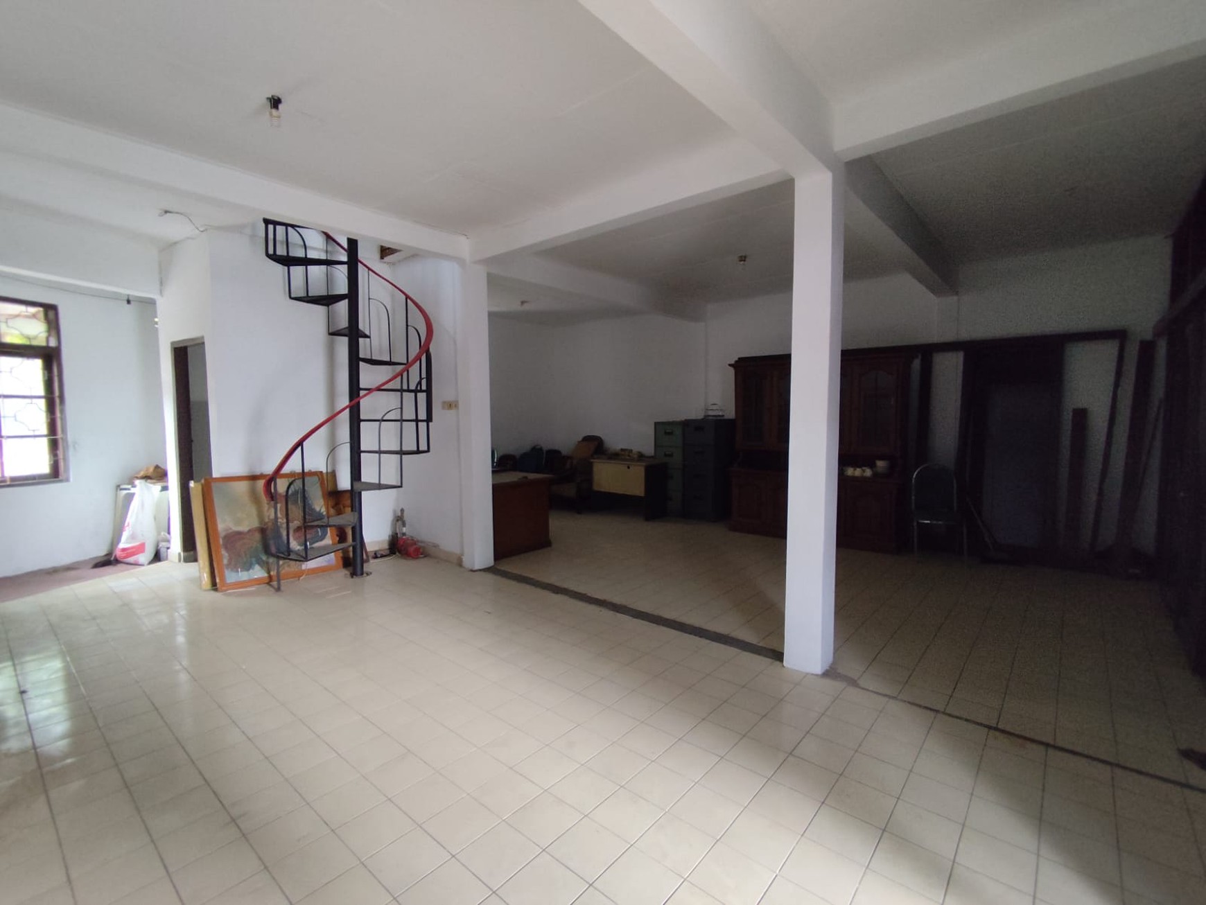 Disewakan Ruang Usaha Lokasi Strategis Dijalan Kaliurang Condongcatur Depok Sleman