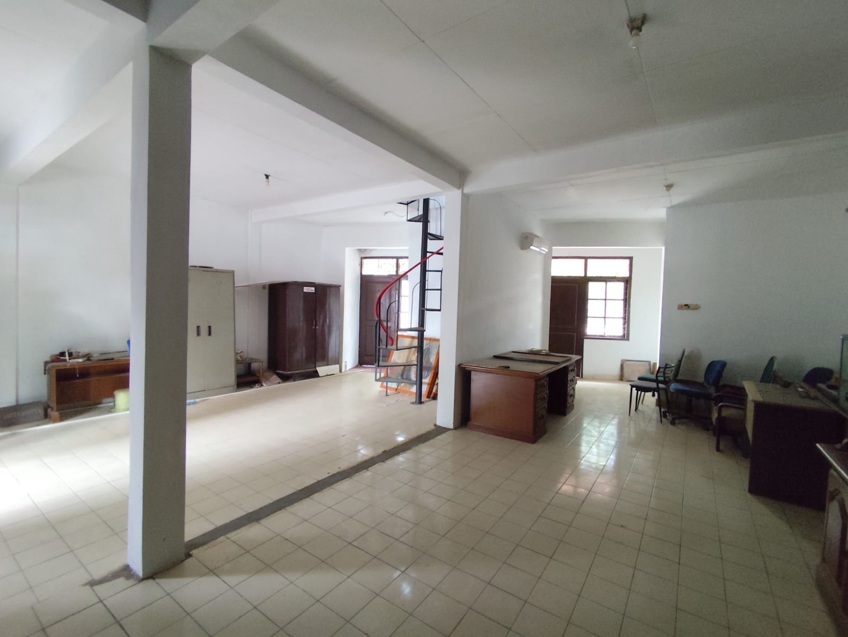 Disewakan Ruang Usaha Lokasi Strategis Dijalan Kaliurang Condongcatur Depok Sleman