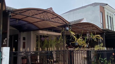 Rumah Siap Huni 2 Lantai KT 2+1 KM 2+1 dengan Hunian Nyaman dan Asri di Ciputat