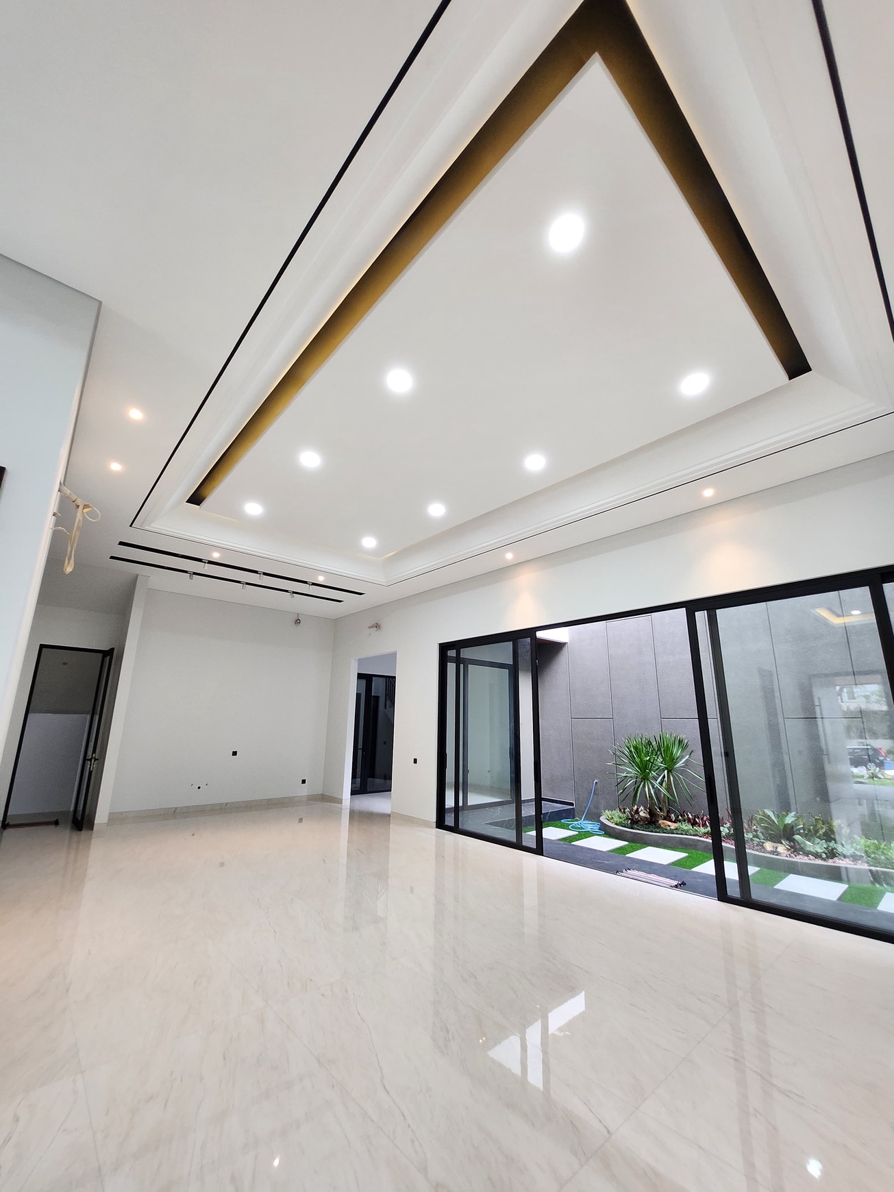 Dijual Rumah Baru Newton Hill Citraland Surabaya Lokasi Premium Dekat Pakuwon Indah, Graha Family, Dian Istana, Pakuwon Mall