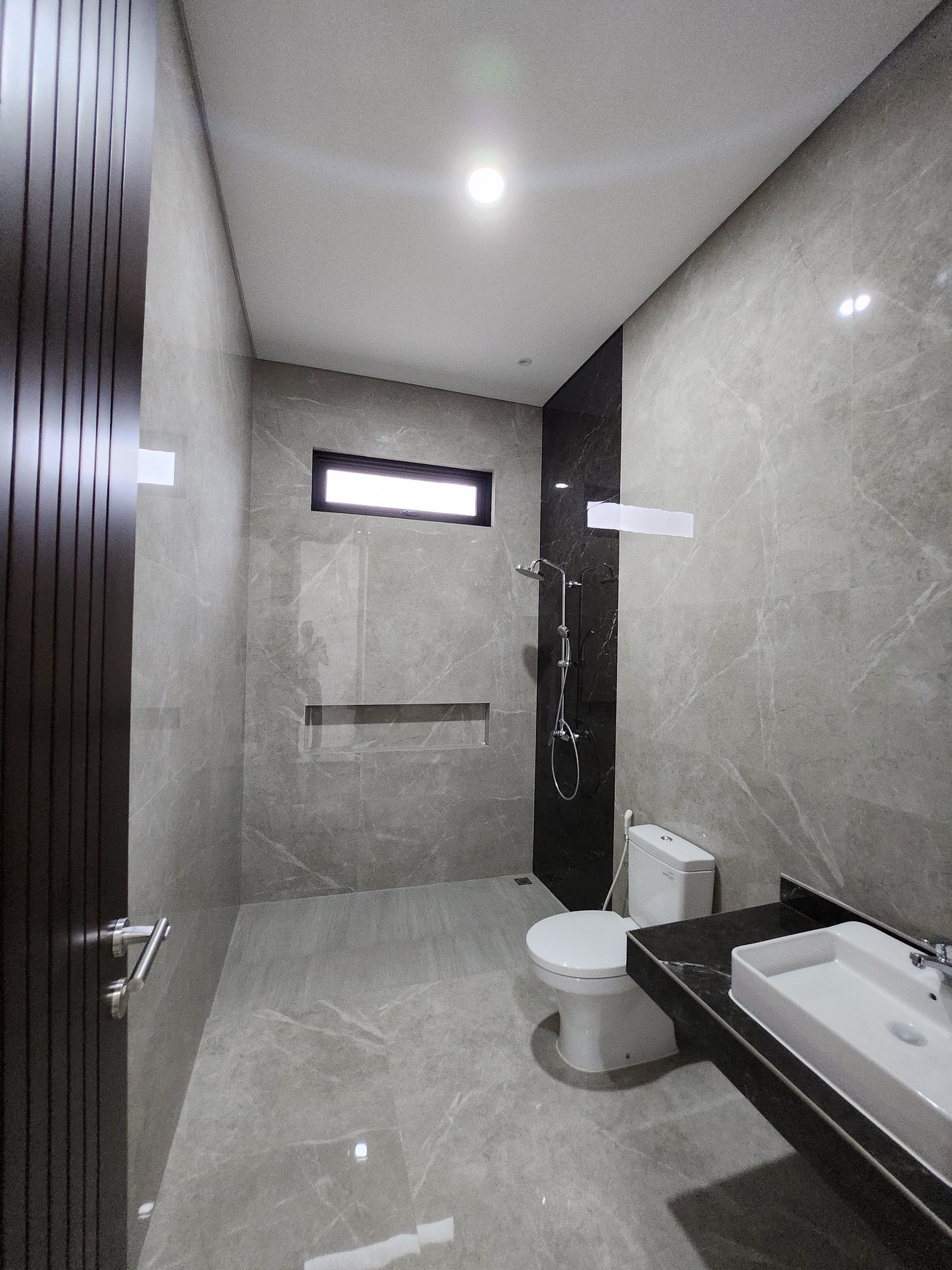 Dijual Rumah Baru Newton Hill Citraland Surabaya Lokasi Premium Dekat Pakuwon Indah, Graha Family, Dian Istana, Pakuwon Mall