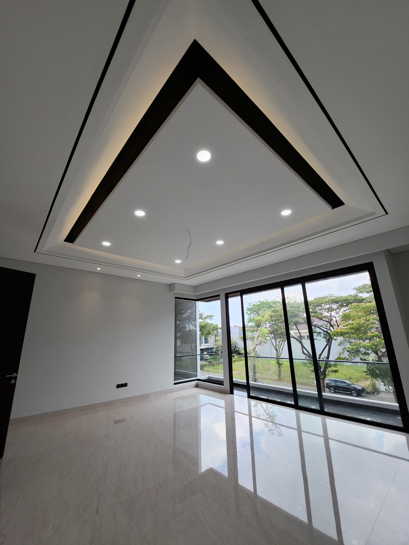 Dijual Rumah Baru Newton Hill Citraland Surabaya Lokasi Premium Dekat Pakuwon Indah, Graha Family, Dian Istana, Pakuwon Mall