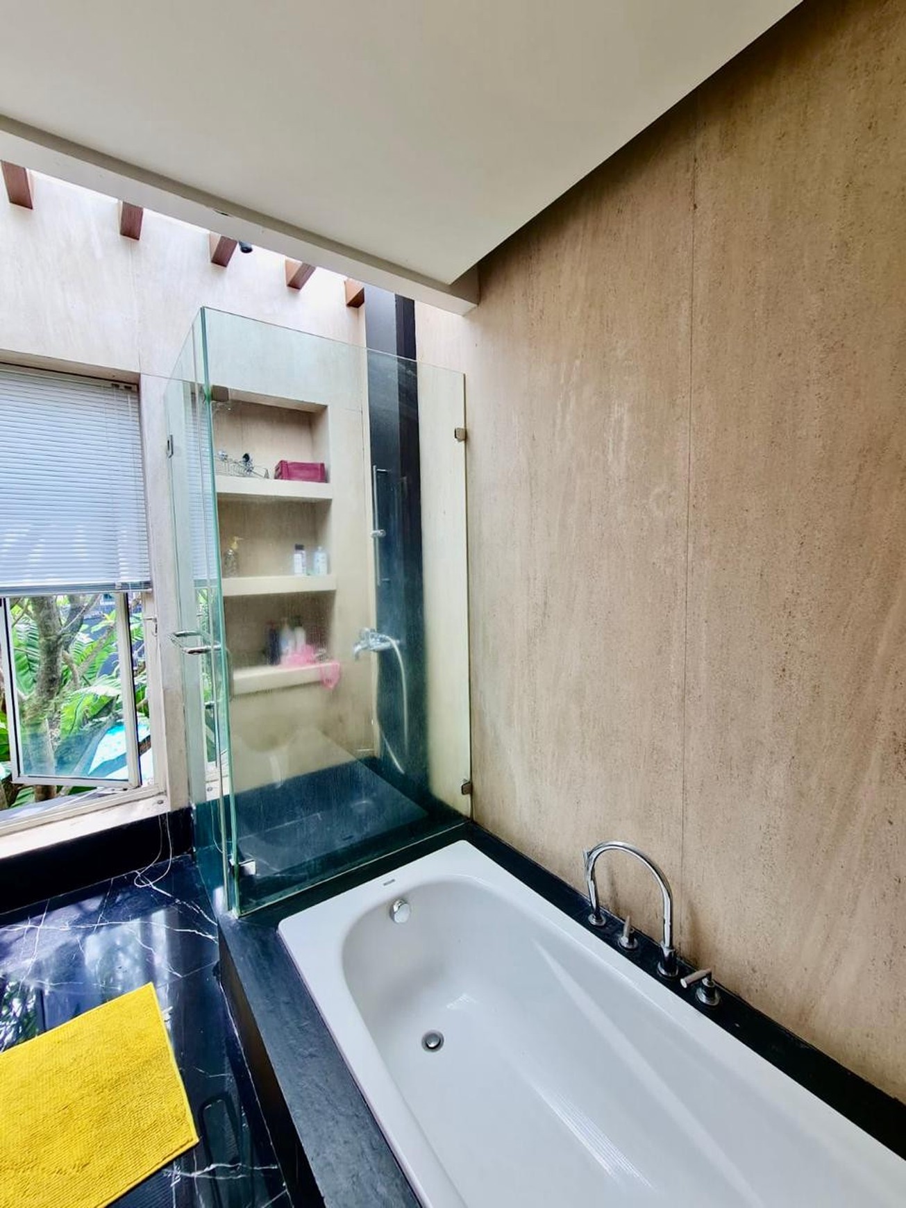 Rumah Bagus Di Shizen Residence Bintaro, Pondok Aren Tangerang Selatan