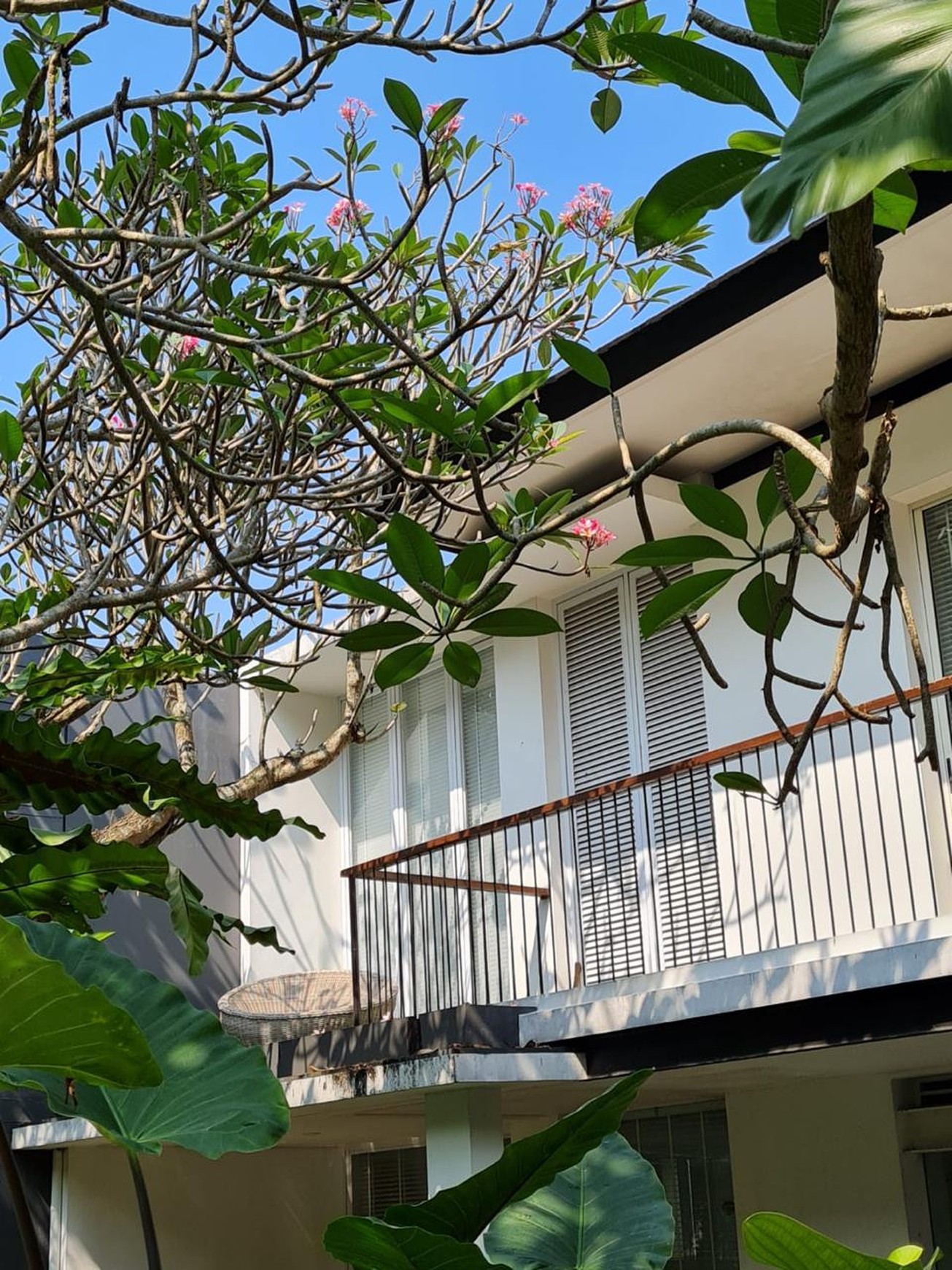 Rumah Bagus Di Shizen Residence Bintaro, Pondok Aren Tangerang Selatan
