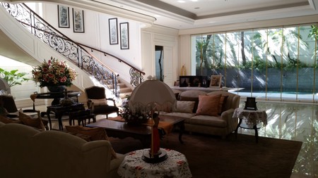 Dijual Rumah Mewah dan Elegan di Menteng, Jakarta Pusat