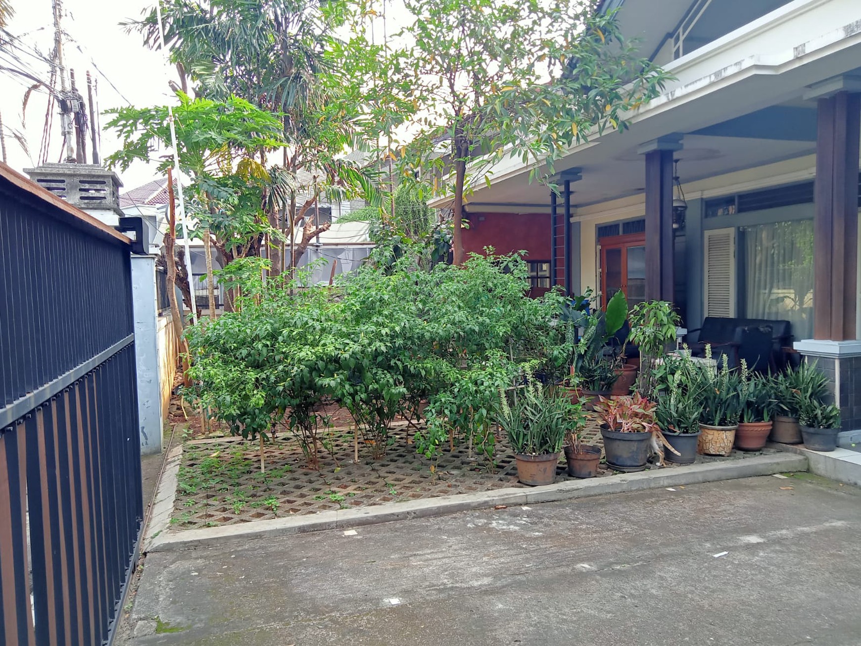 Dijual Rumah Siap Huni Dan Tenang Lokasi di Jl. Sambas, Kebayoran Baru, Jakarta Selatan