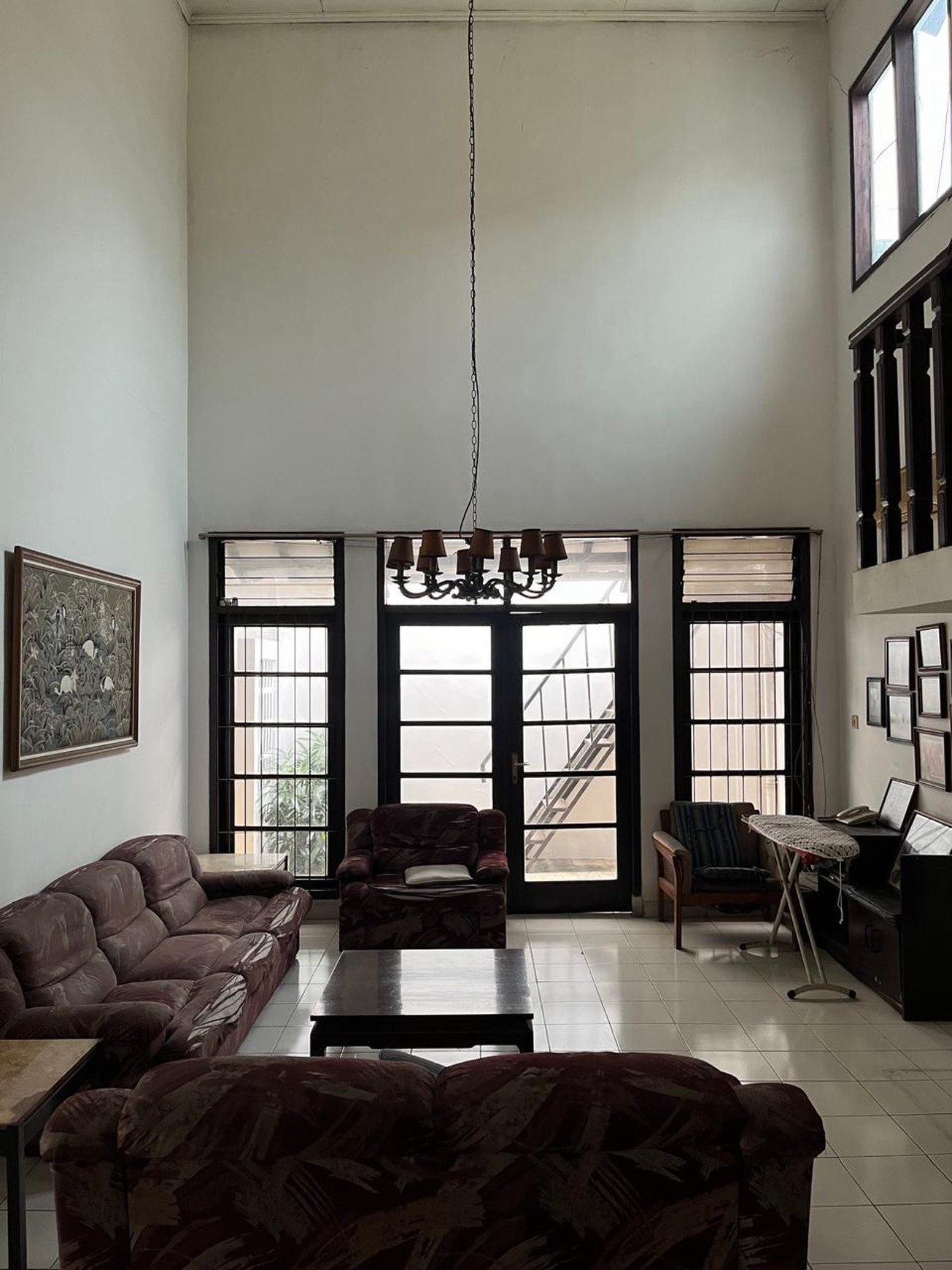 Rumah lama terawat dibawah pasaran lokasi strategis cipete Jakarta Selatan 