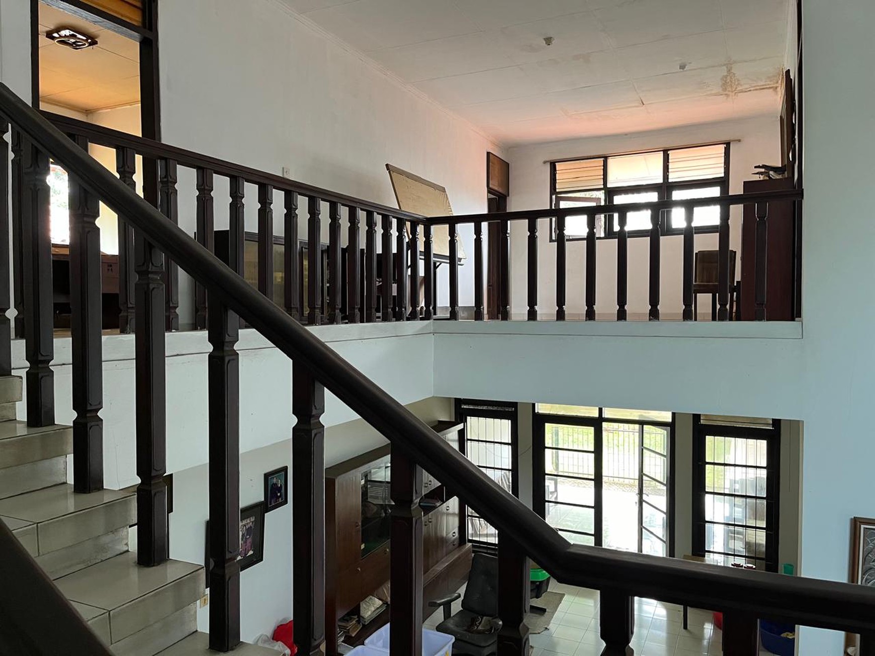 Rumah lama terawat dibawah pasaran lokasi strategis cipete Jakarta Selatan 