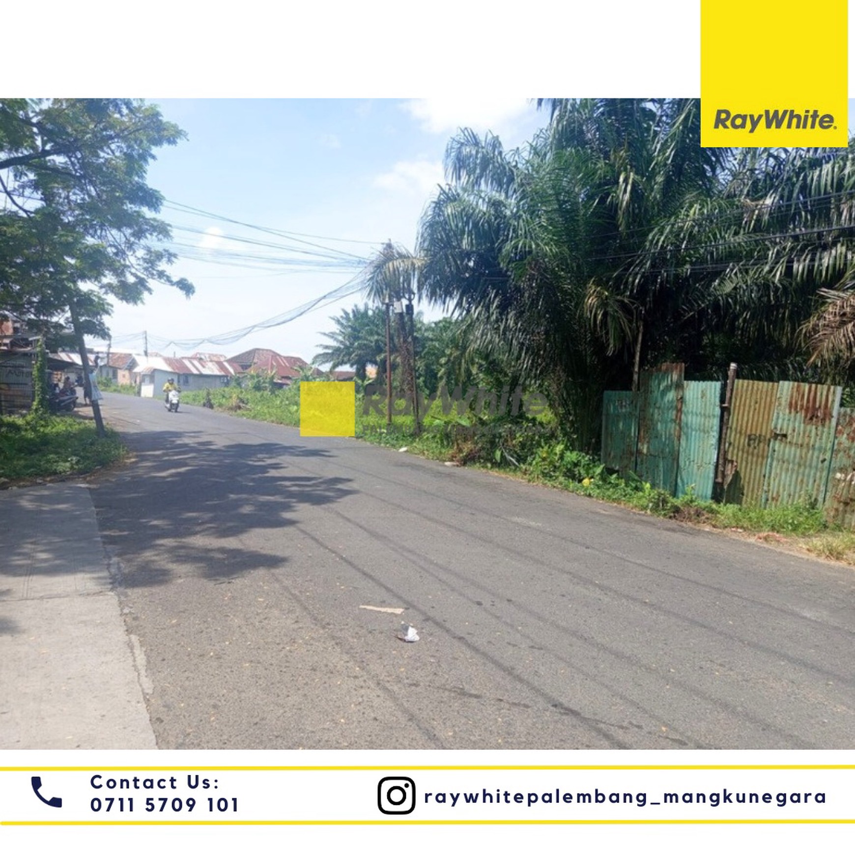 Tanah di Pinggiran Sungai Musi Palembang