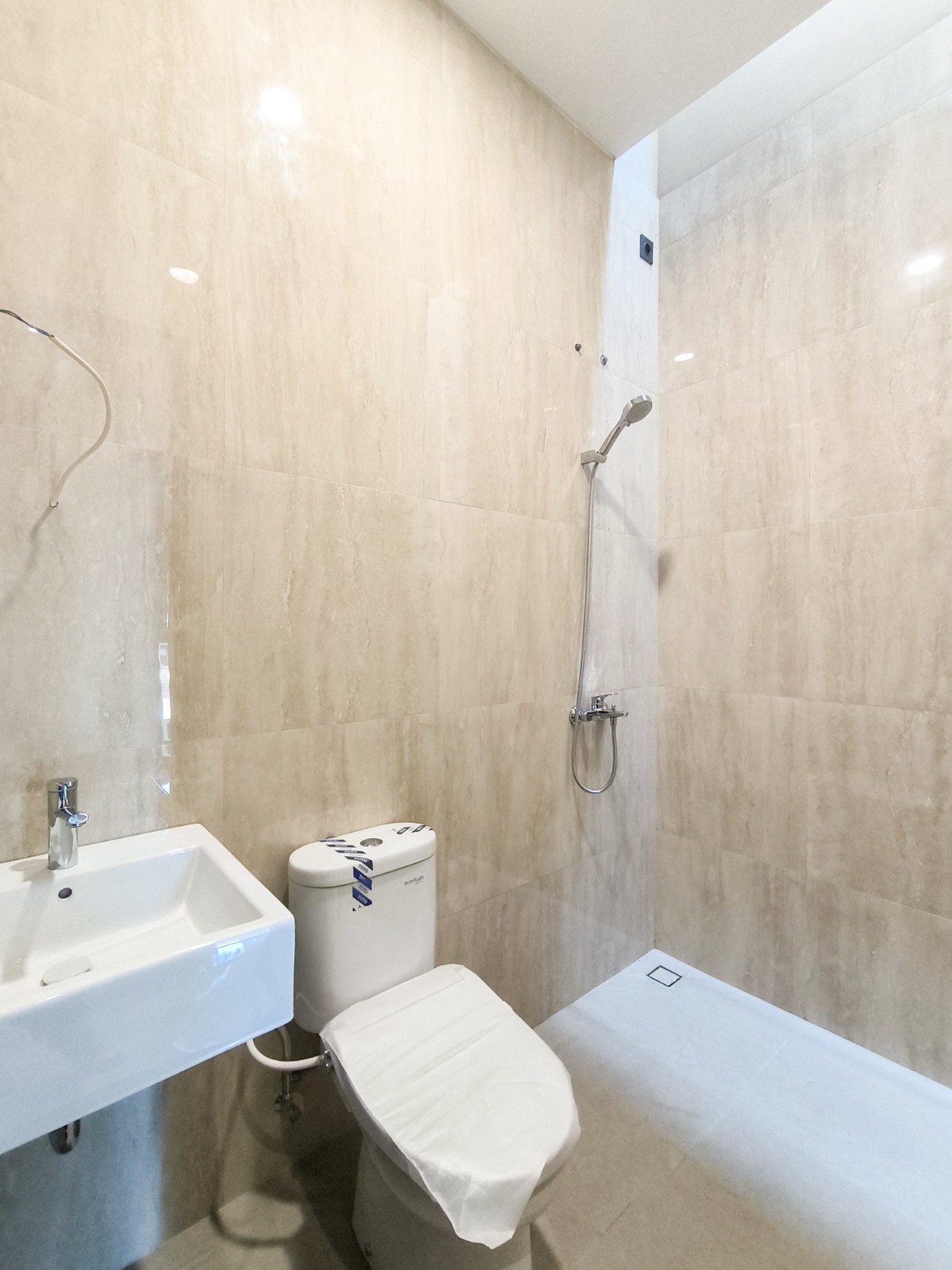 Rumah dalam cluster,swimming pool di Bintaro Jaya 7