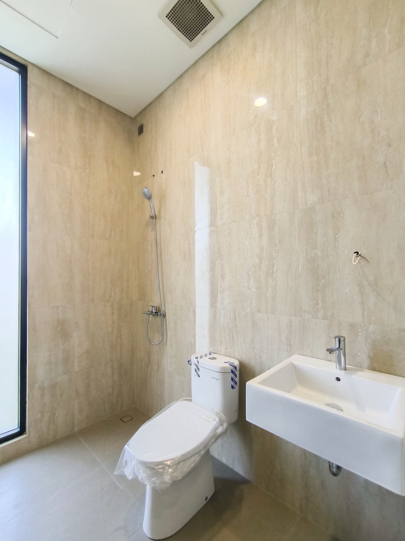 Rumah dalam cluster,swimming pool di Bintaro Jaya 7
