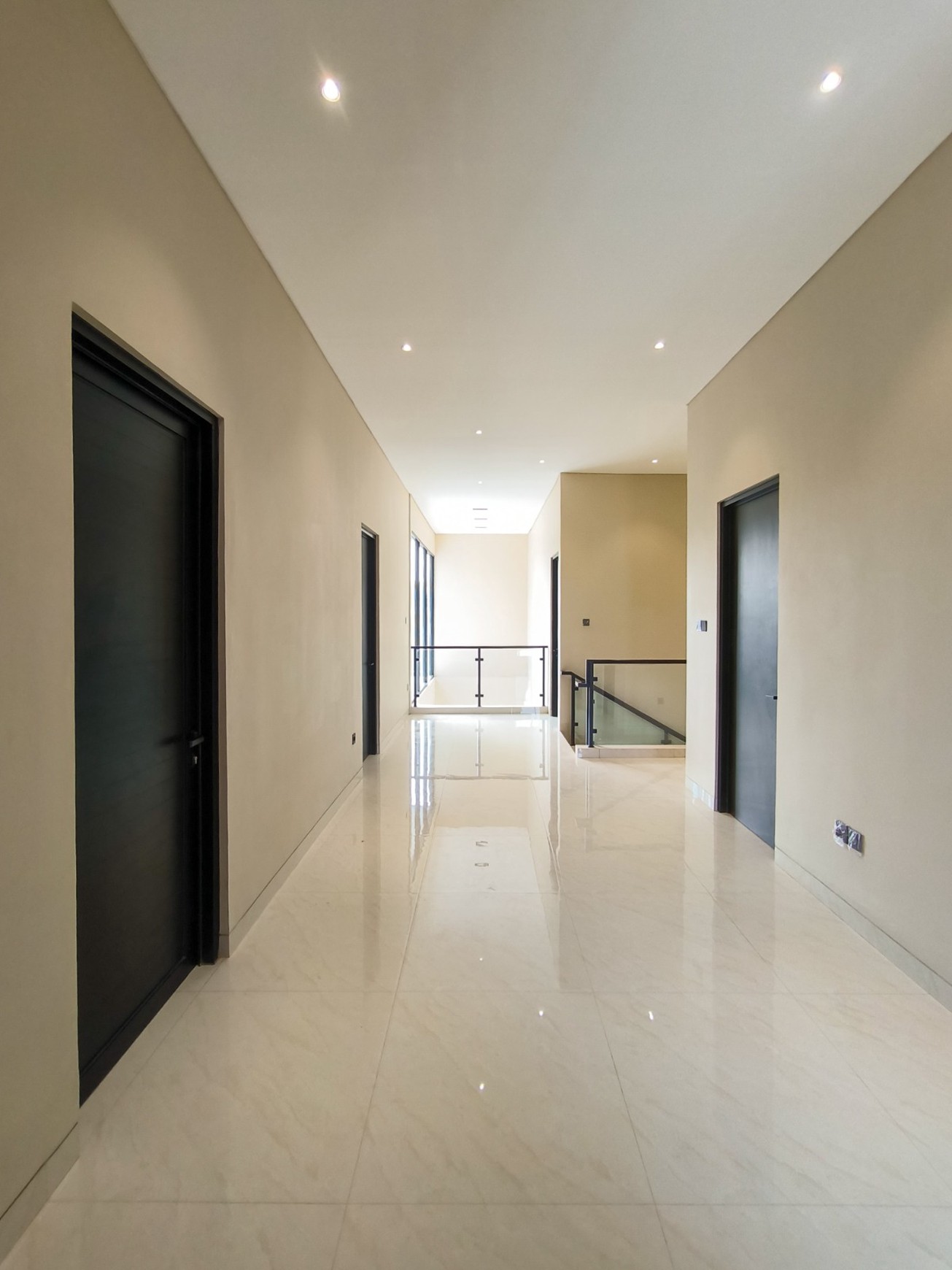 Rumah dalam cluster,swimming pool di Bintaro Jaya 7