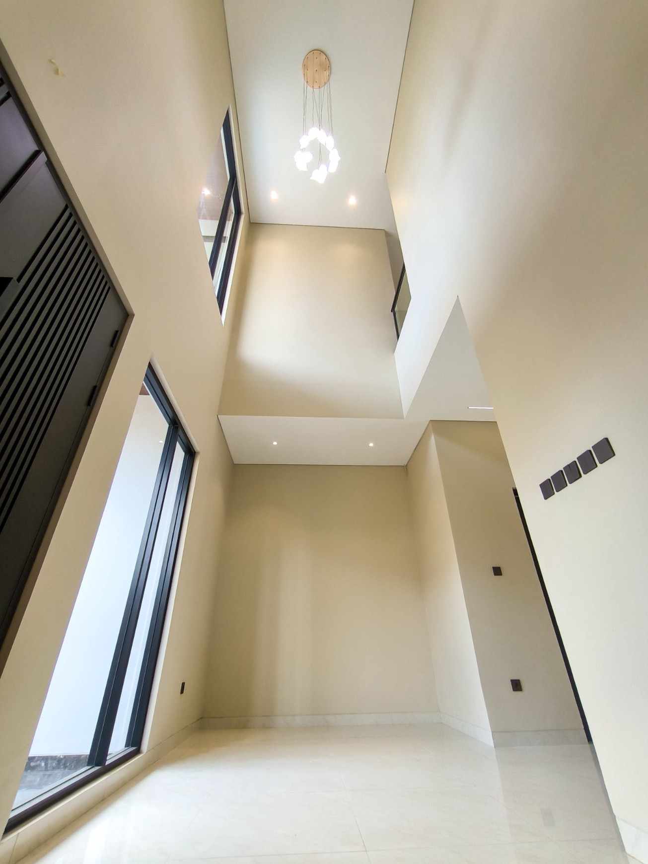 Rumah dalam cluster,swimming pool di Bintaro Jaya 7