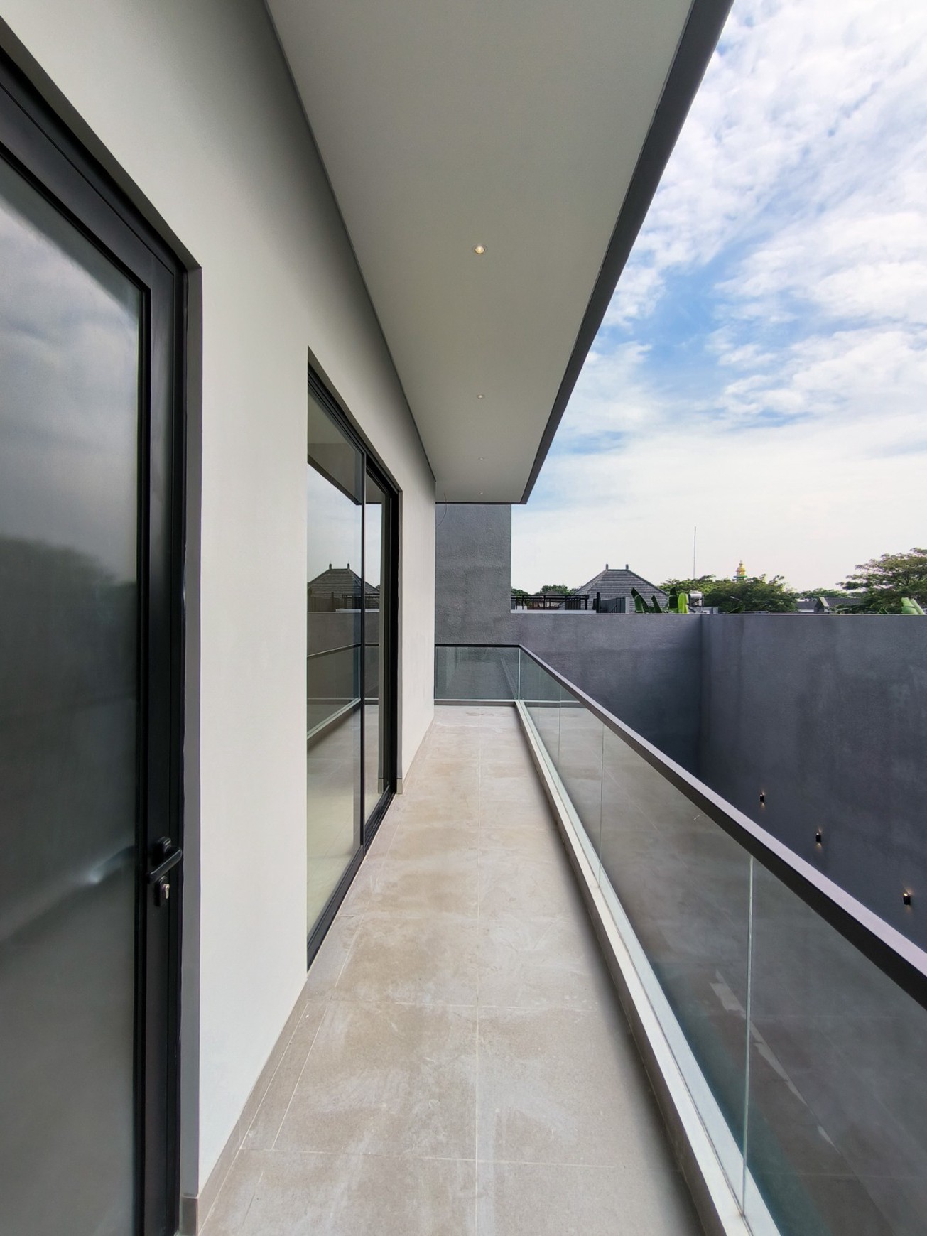 Rumah dalam cluster,swimming pool di Bintaro Jaya 7