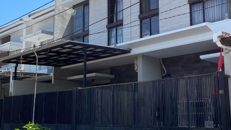 Dijual Aset Lelang Rumah Dijalan Lidah Harapan Surabaya