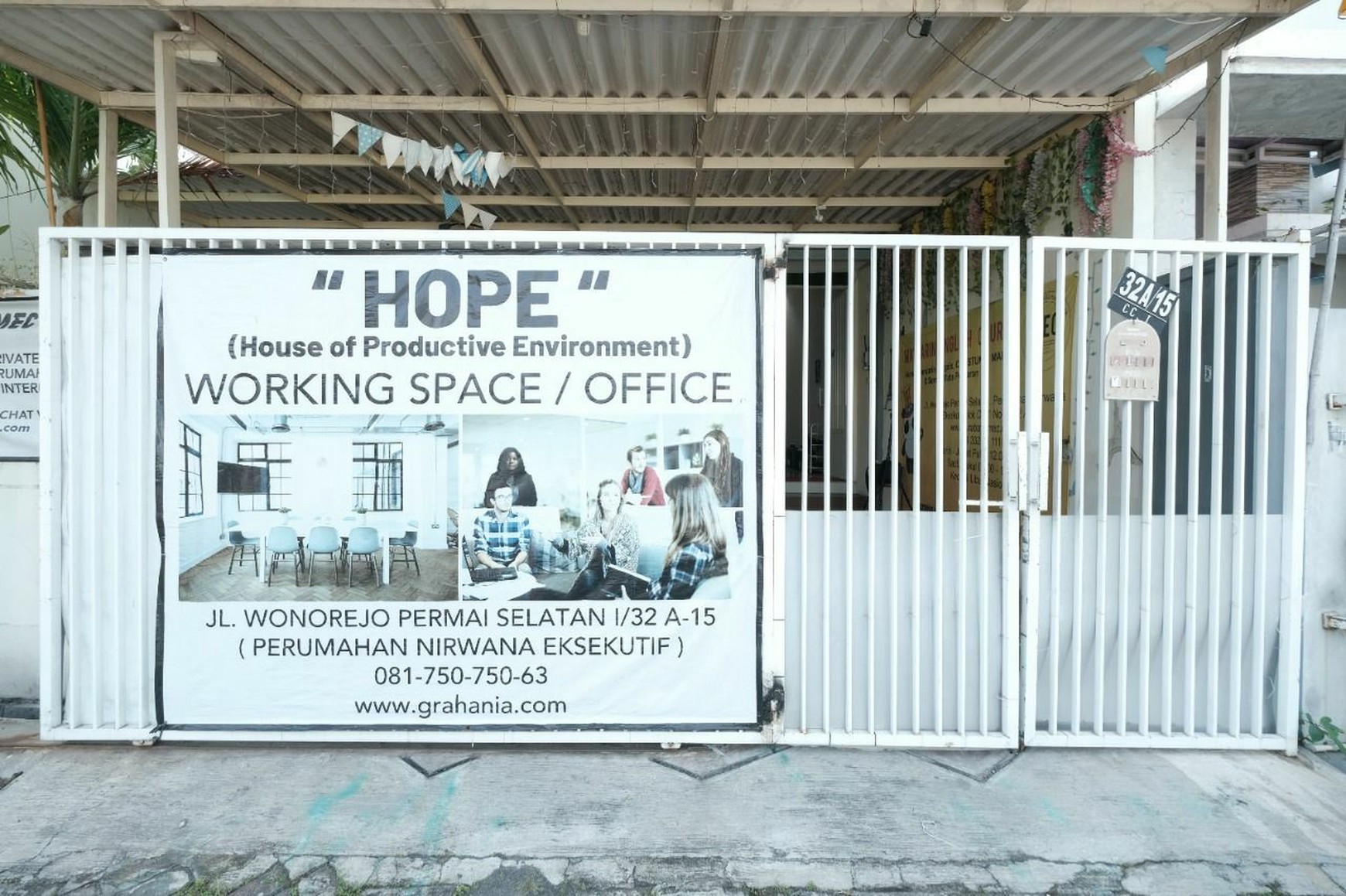 Rumah Kantor 2 Lantai di Surabaya Timur - Area Perumahan & Akses Mudah