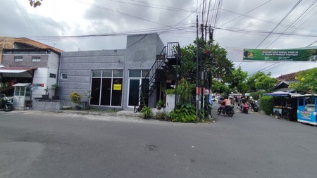 Ruang Usaha Cocok Untuk Cafe Dekat Ambarukmo Plaza, Caturtunggal, Depok, Sleman