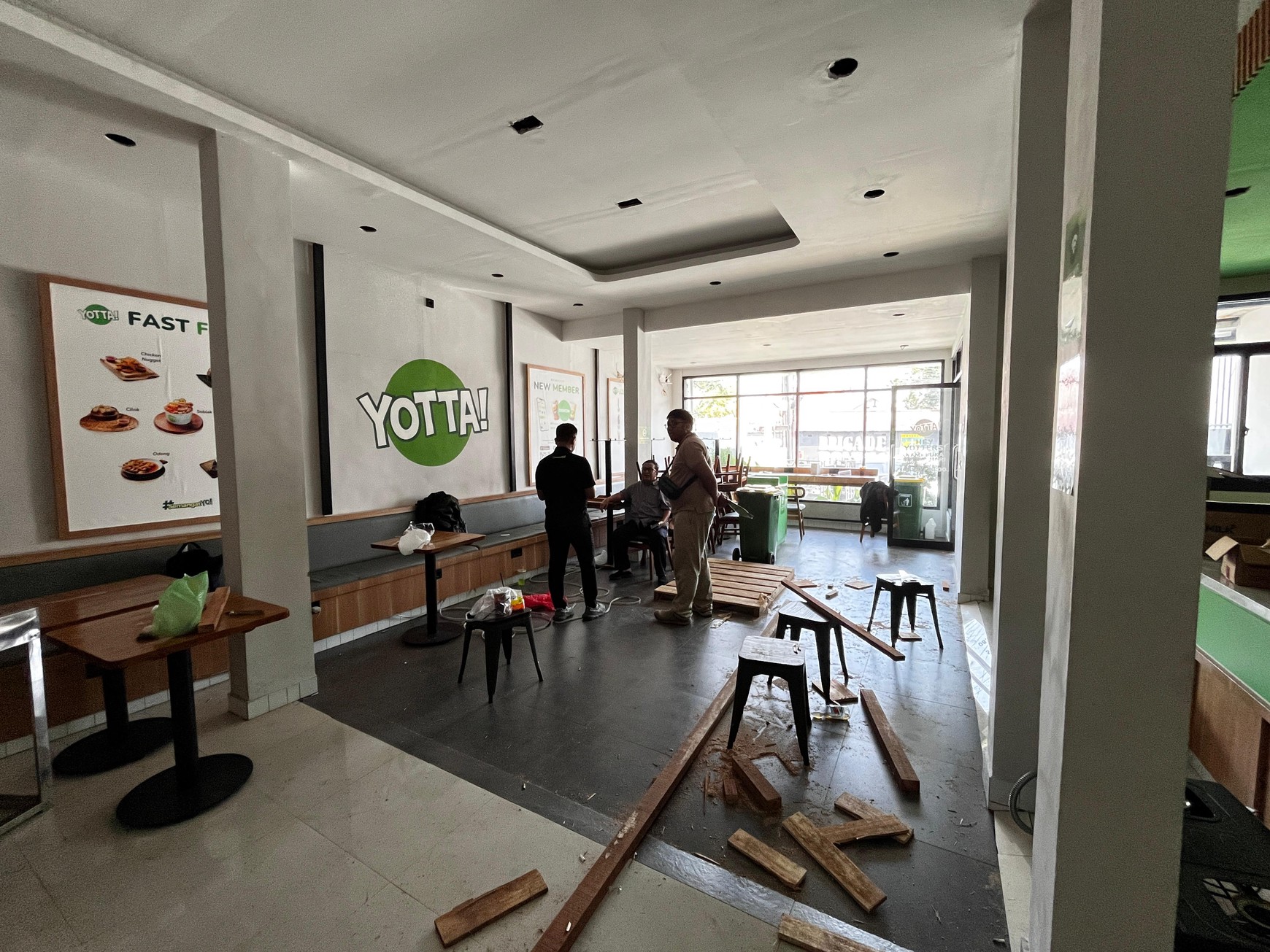 Rumah Disewa Raya Manyar Mulyorejo Surabaya