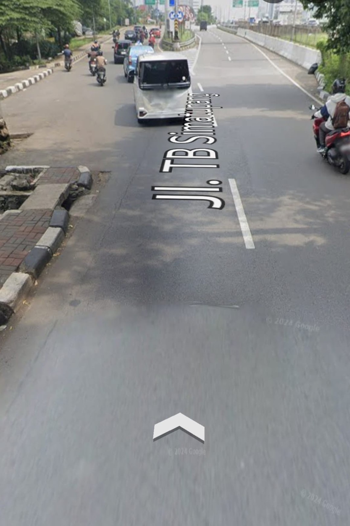 TANAH DI TB SIMATUPANG