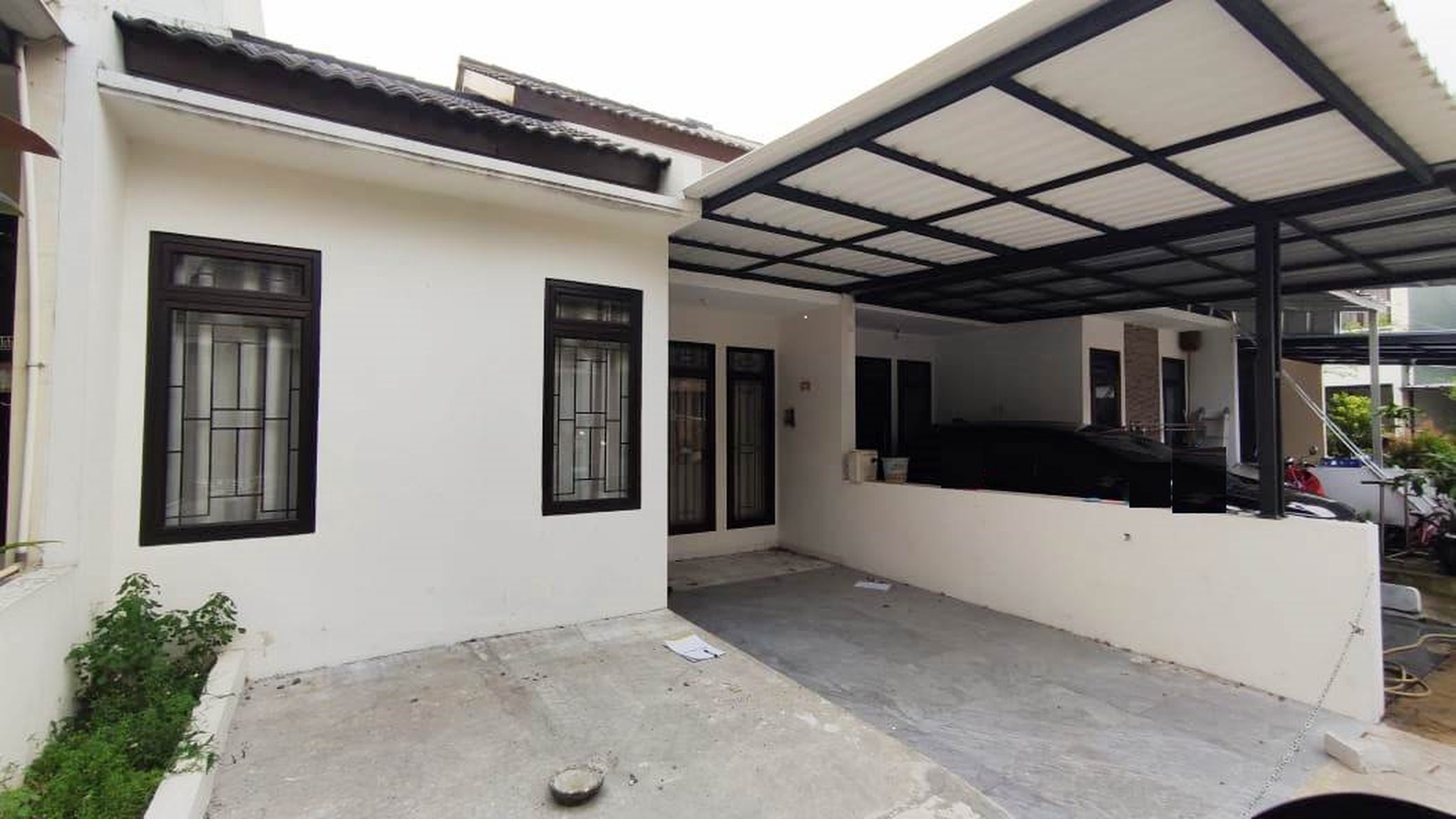 Rumah Baru Renovasi, Minimalis, Siap huni, Lokasi strategis di Ceger