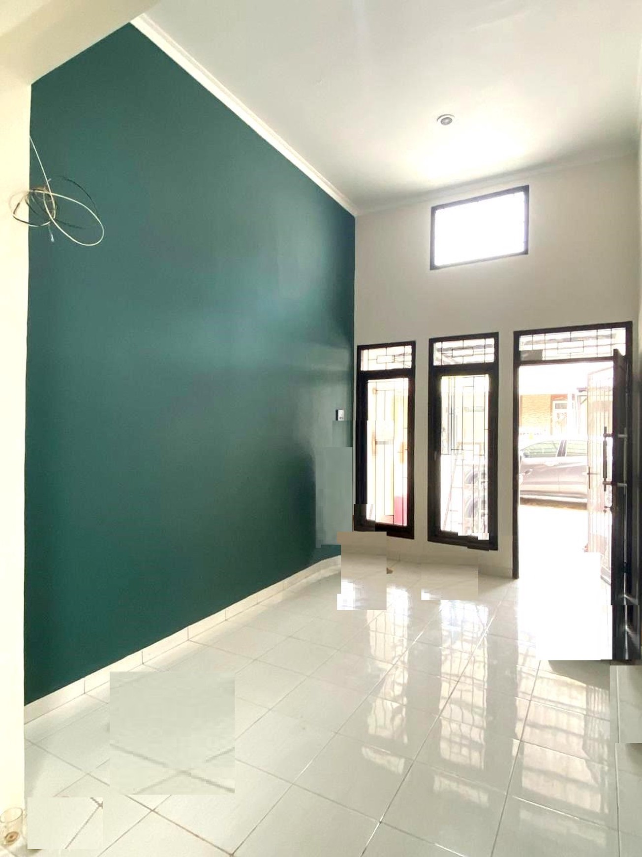 Rumah Baru Renovasi, Minimalis, Siap huni, Lokasi strategis di Ceger