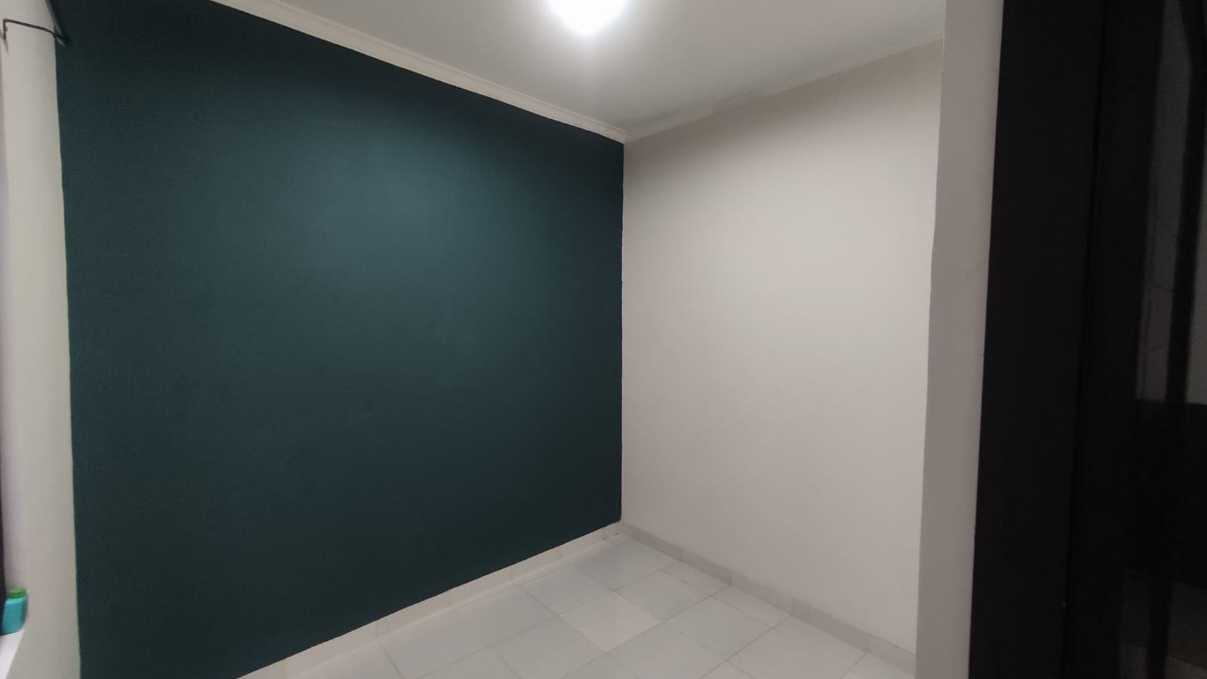 Rumah Baru Renovasi, Minimalis, Siap huni, Lokasi strategis di Ceger