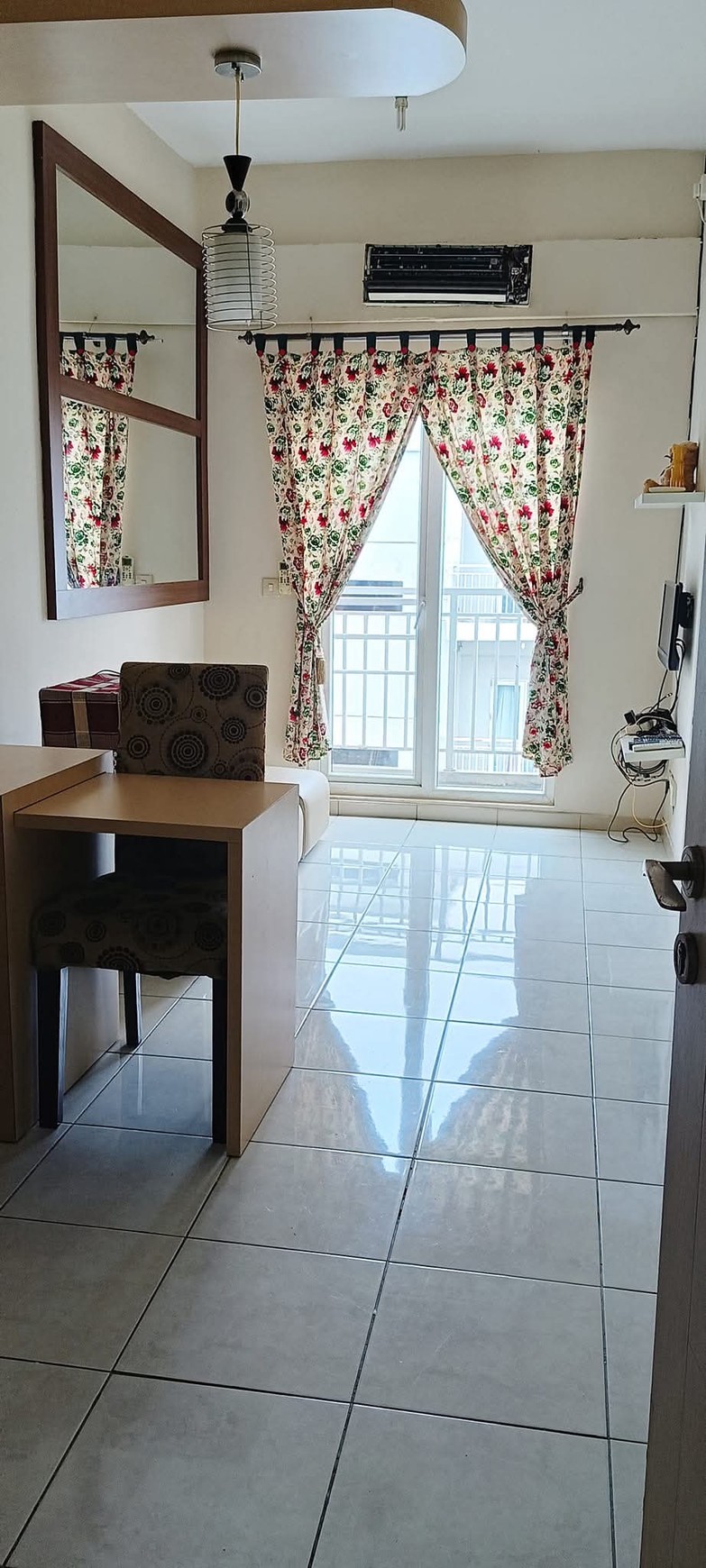 Dijual Apartement di Bekasi - 2 Kamar, Full Furnished, Strategis Dekat Tol