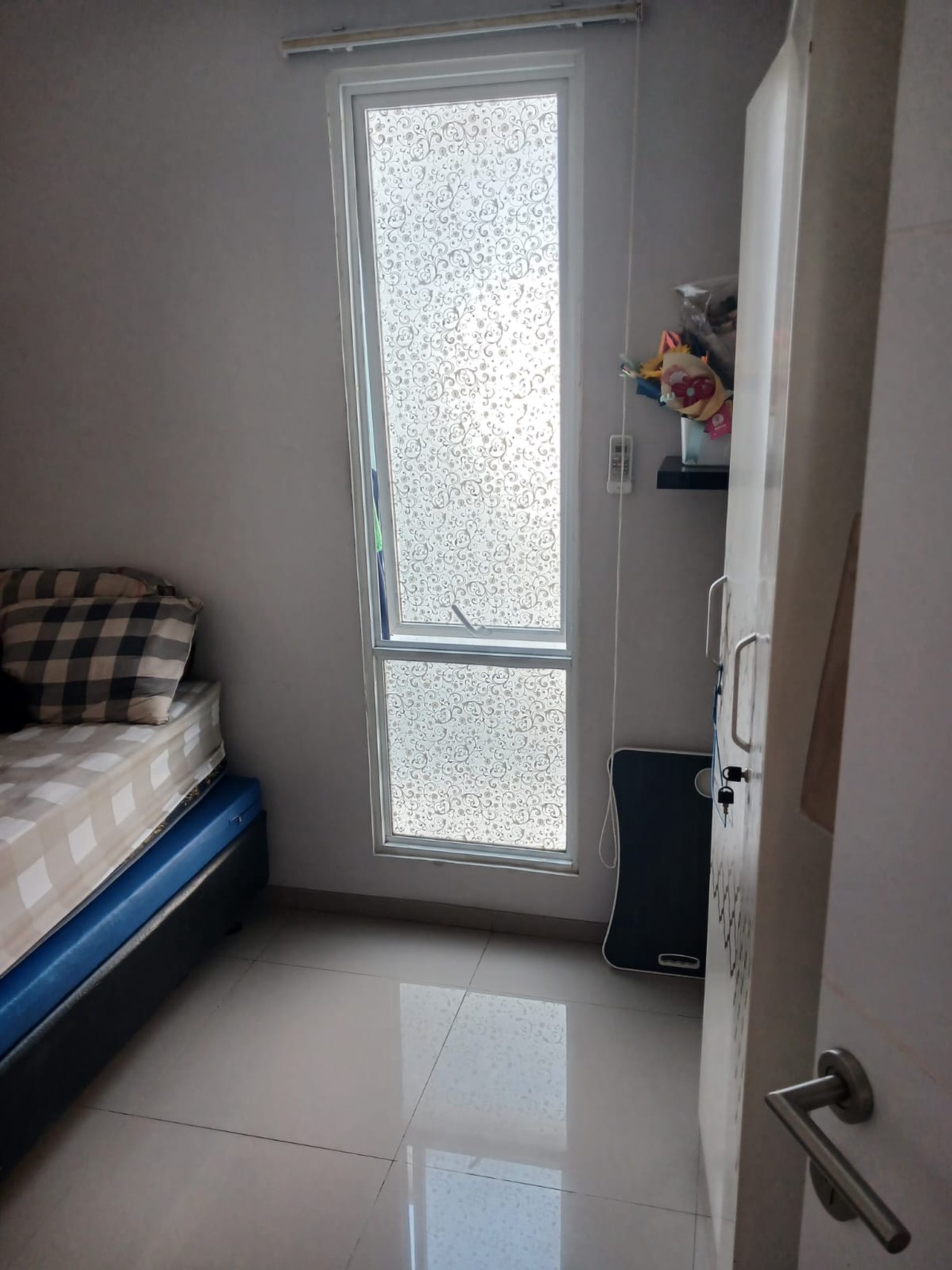 Rumah Minimalis lokasi strategis di Ciputat.