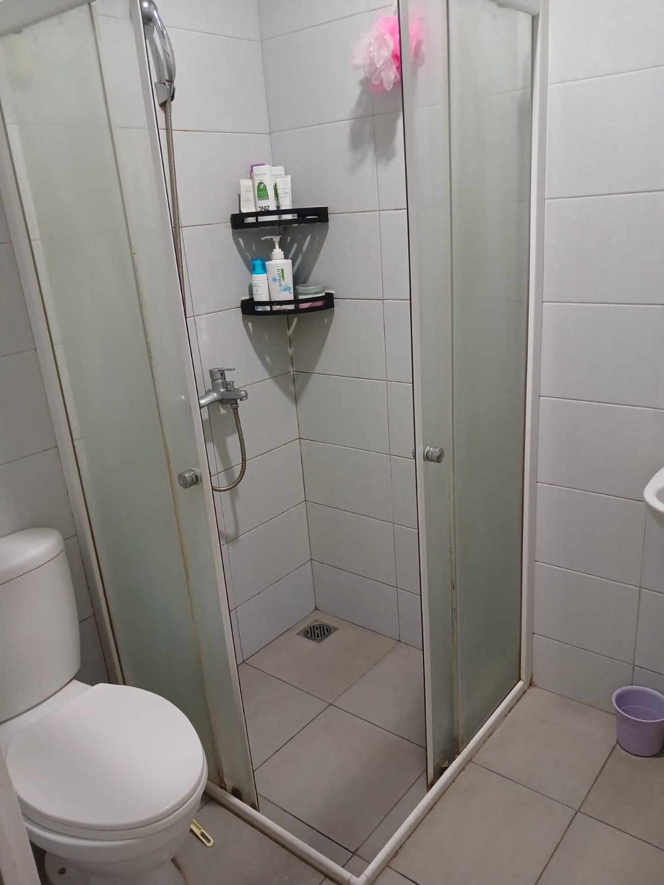 Rumah Minimalis lokasi strategis di Ciputat.