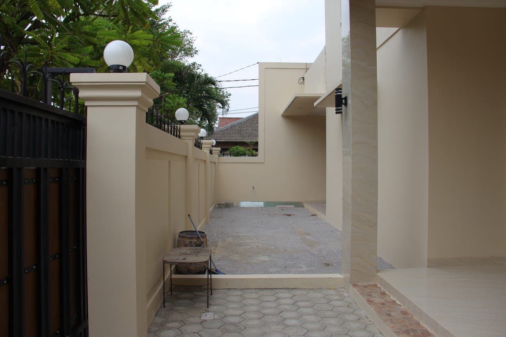 Rumah Hitung Tanah Area Cipete